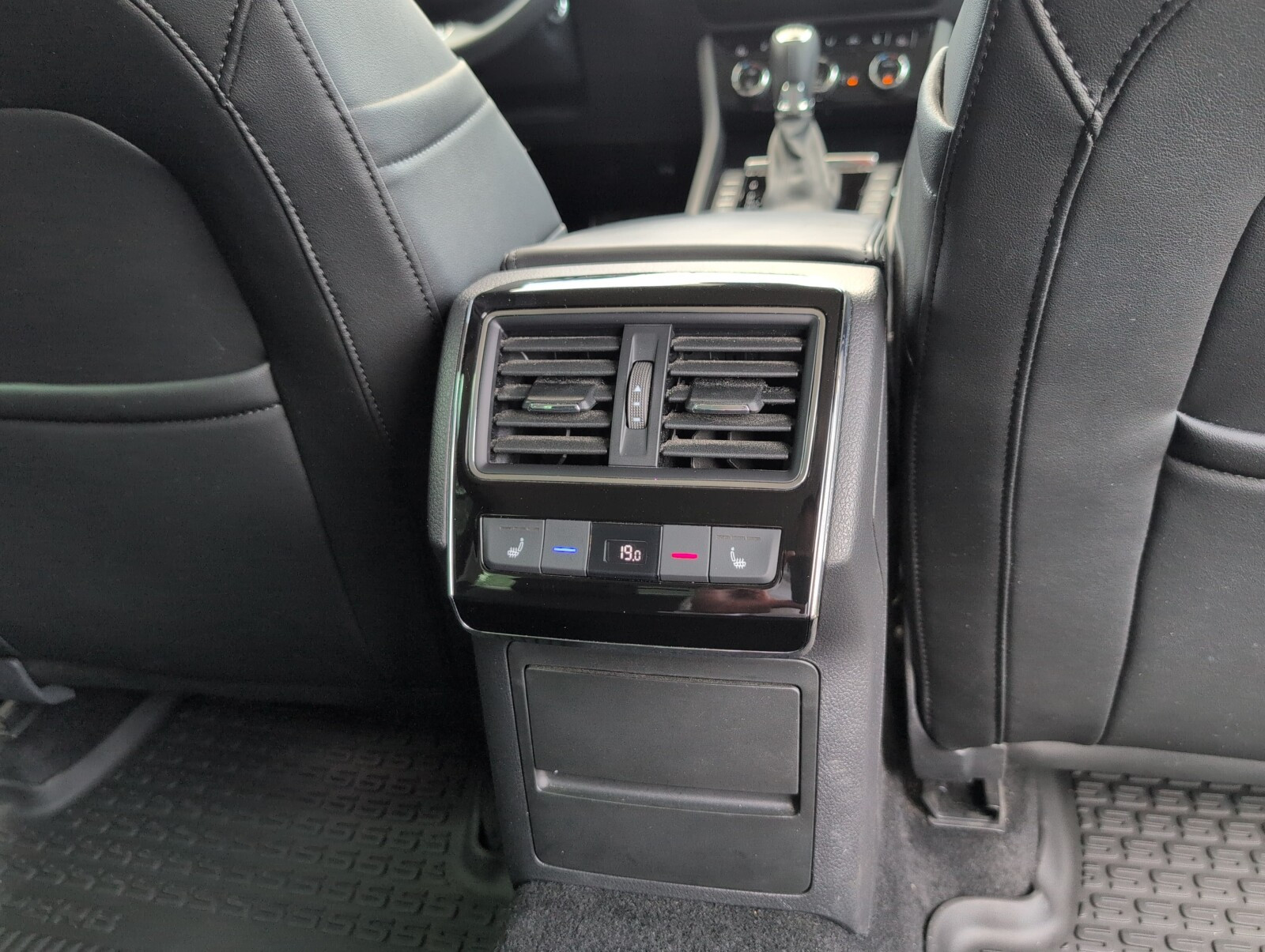 2,0 TSI 280KM 4x4 DSG L&K Webasto Canton Matrix ACC DCC ASO FV23%