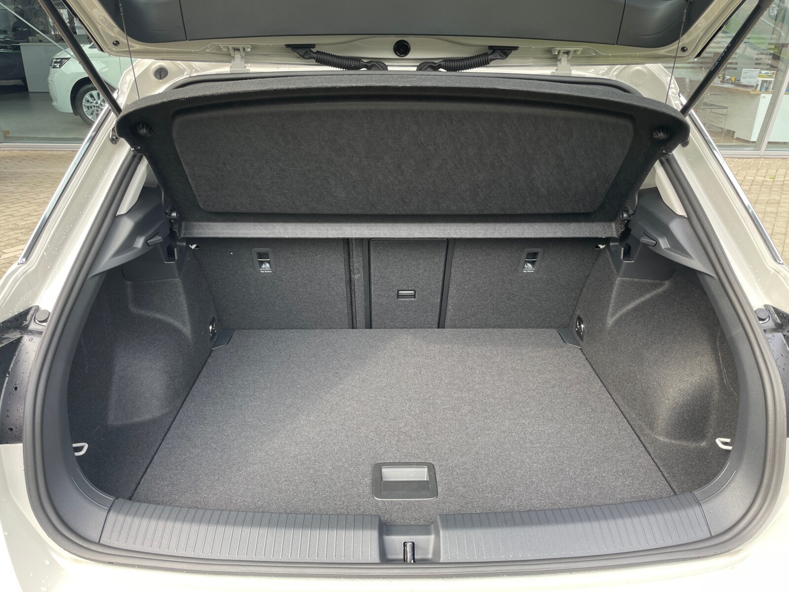 Life Plus 1.5 TSI 150KM automatyczna, DSG 7- stopniowa, Pakiet Comfort