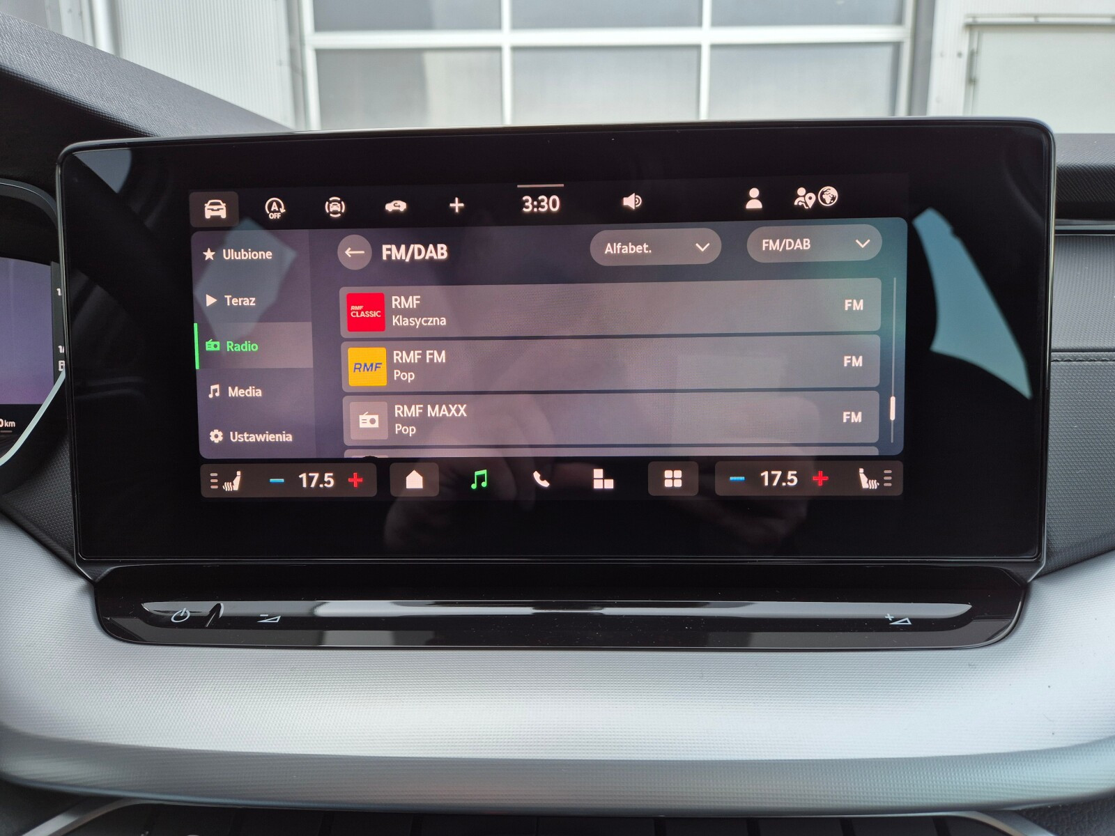 Selection 1.5 TSI  Auto z placu