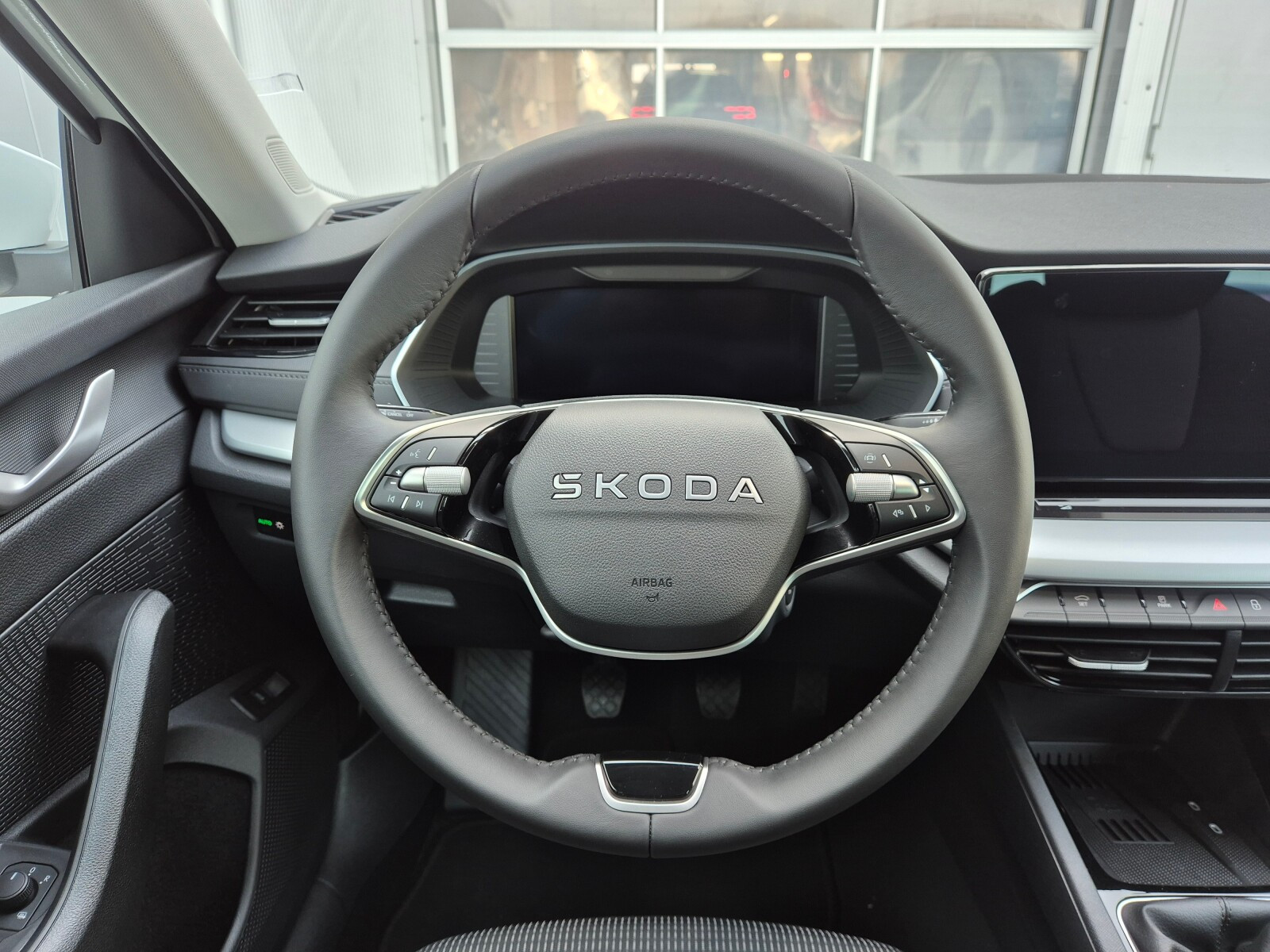 Selection 1.5 TSI  Auto z placu