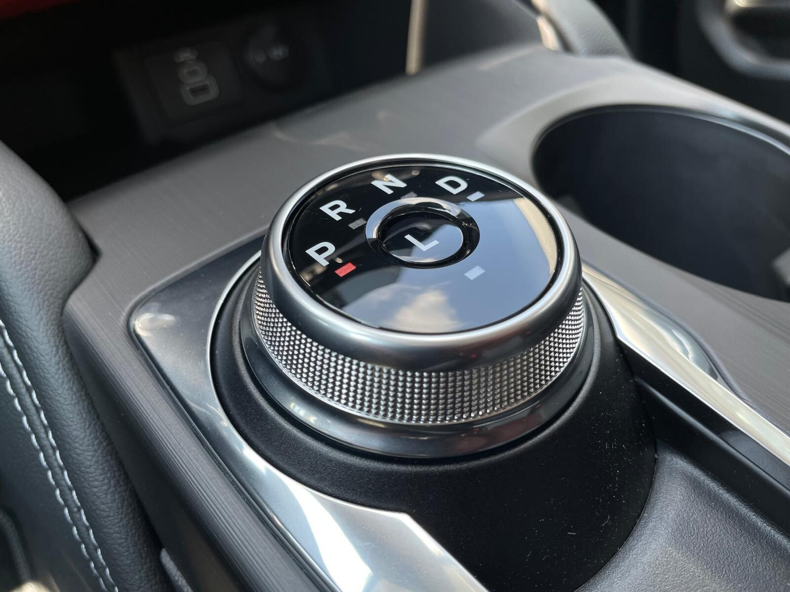 Active X 2.5 FHEV 180KM FWD