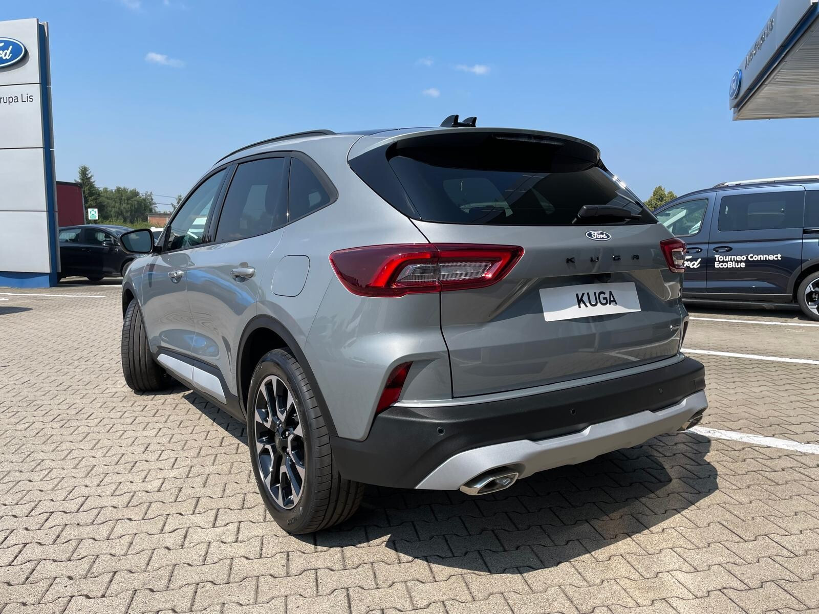Active X 2.5 FHEV 180KM FWD