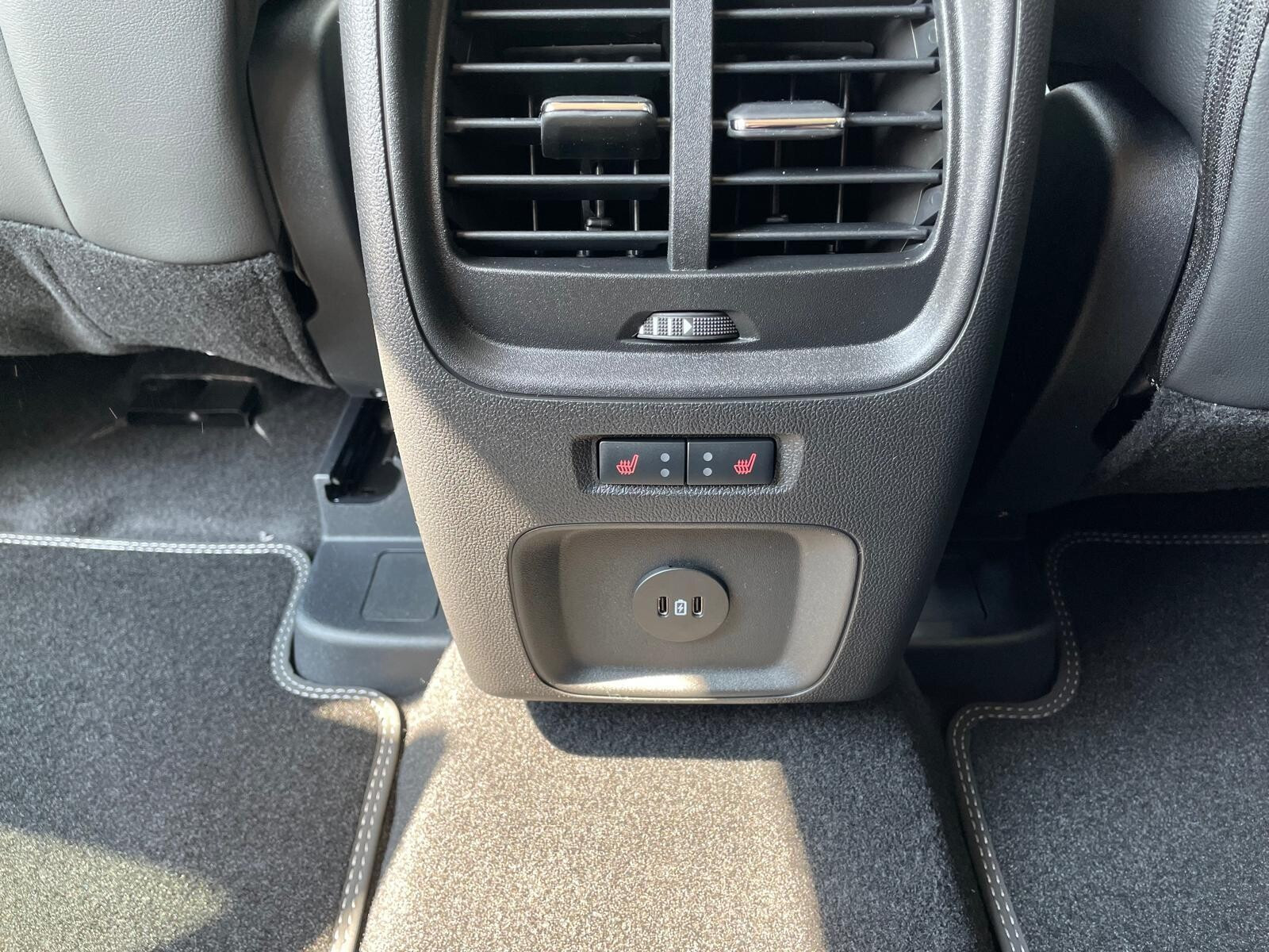 Active X 2.5 FHEV 180KM FWD