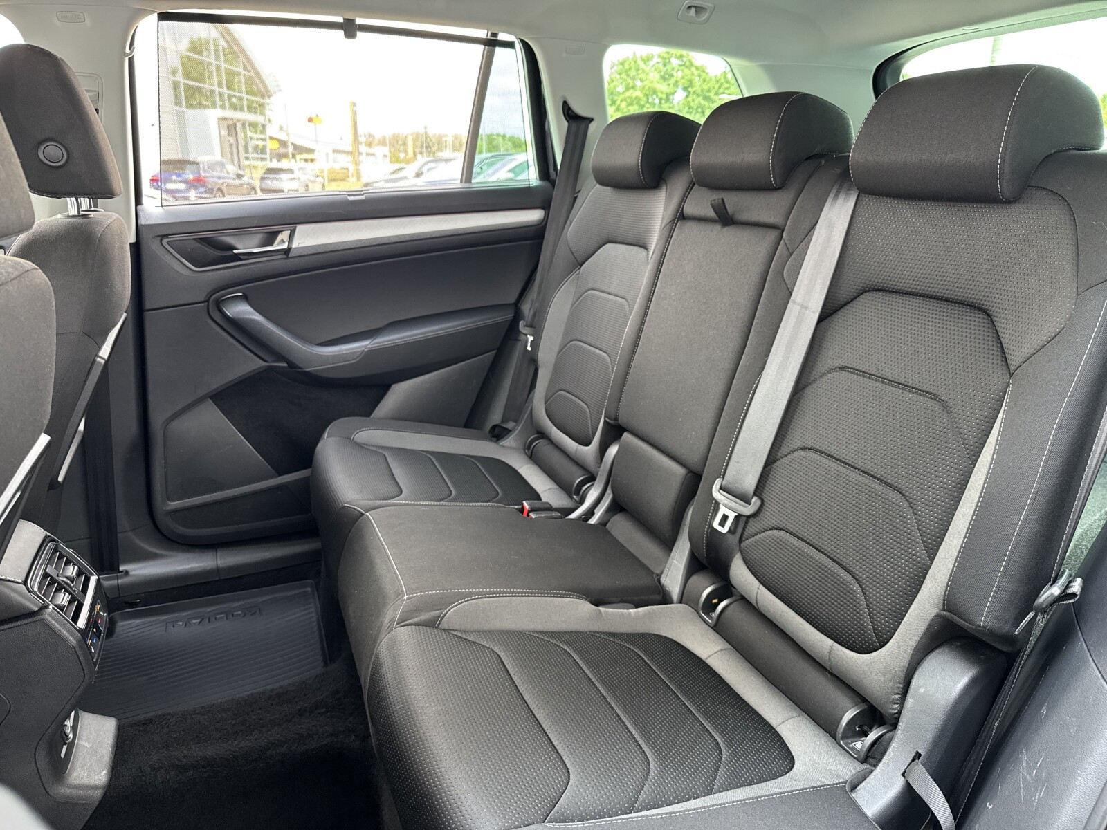 Kodiaq Ambition 2.0TDI DSG ACC Matrix Hak Kamera Ambiente Podgrz.Szyba