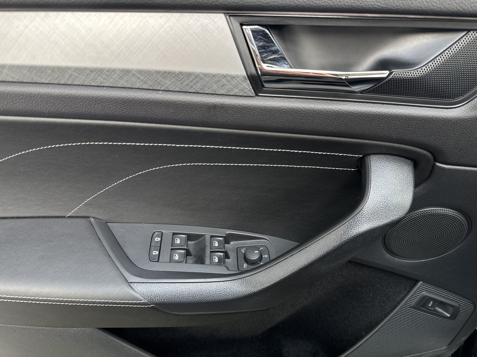 Kodiaq Ambition 2.0TDI DSG ACC Matrix Hak Kamera Ambiente Podgrz.Szyba