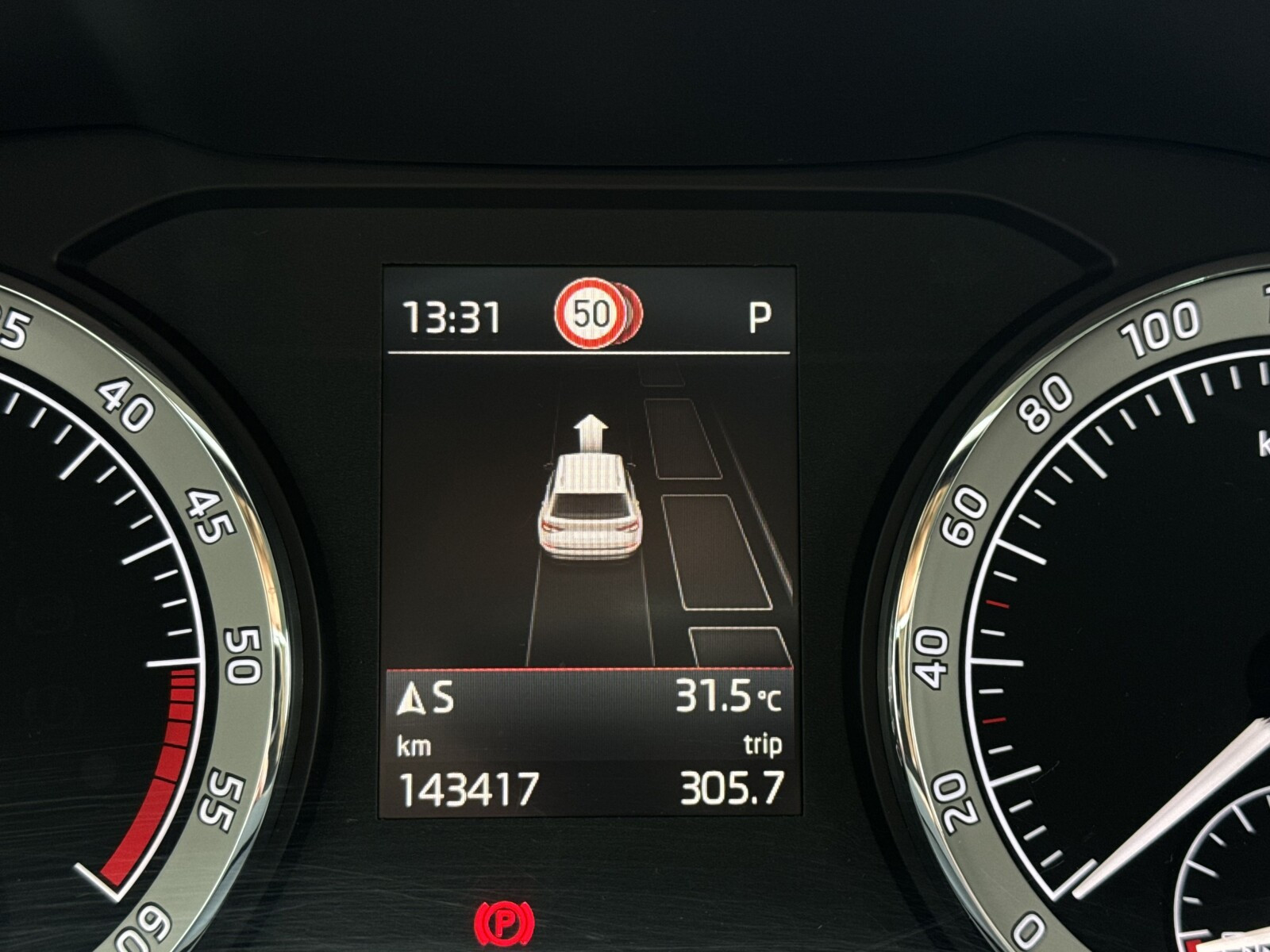 Kodiaq Ambition 2.0TDI DSG ACC Matrix Hak Kamera Ambiente Podgrz.Szyba