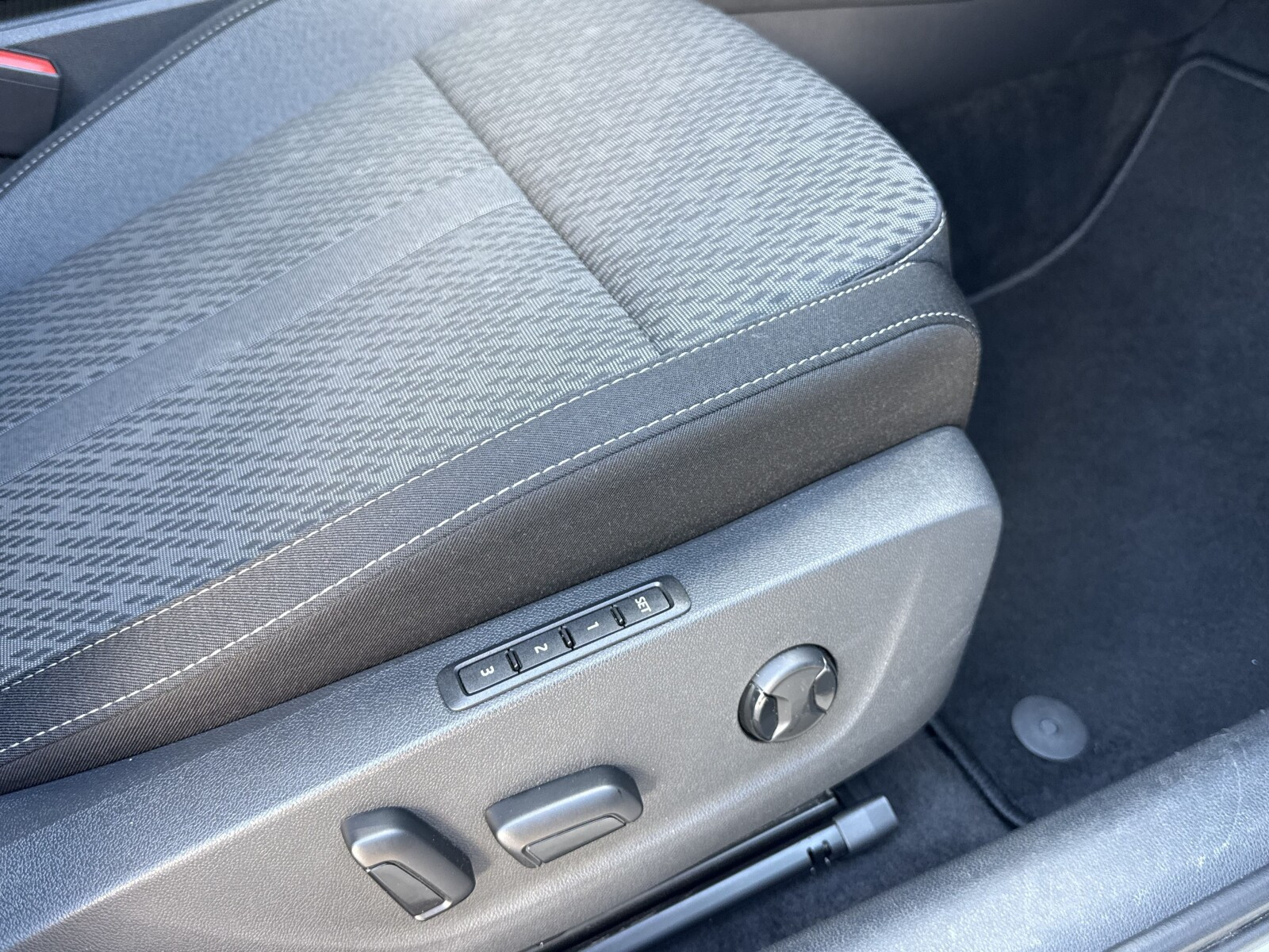 Combi Automat Podgrz.fotele Navi Fv23% Kamera