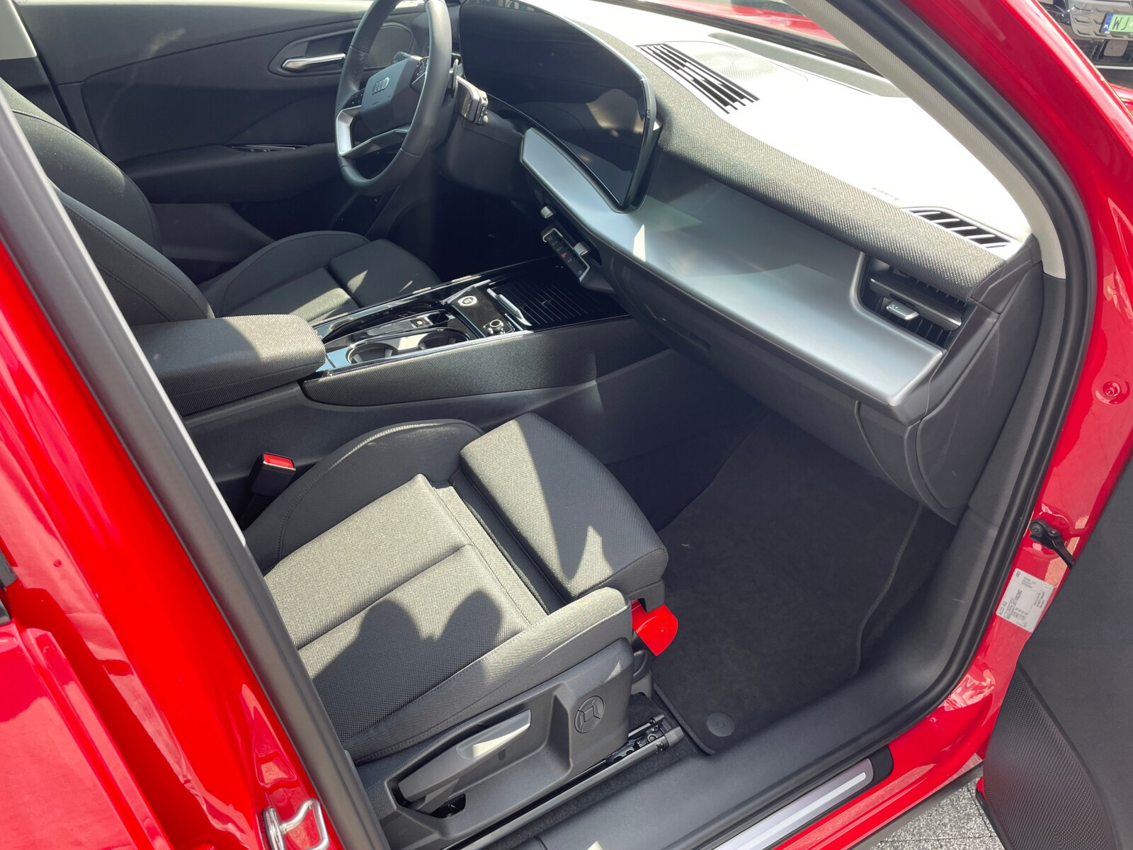 TFSI 110 kW S tronic * Pakiet Tech Plus *