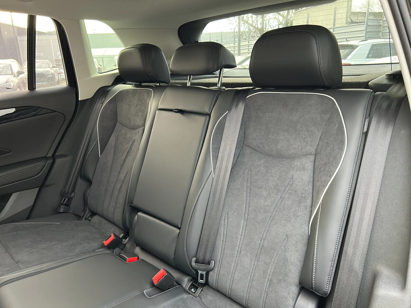 Elegance eHybrid 1.5 TSI 150 KM DSG-6