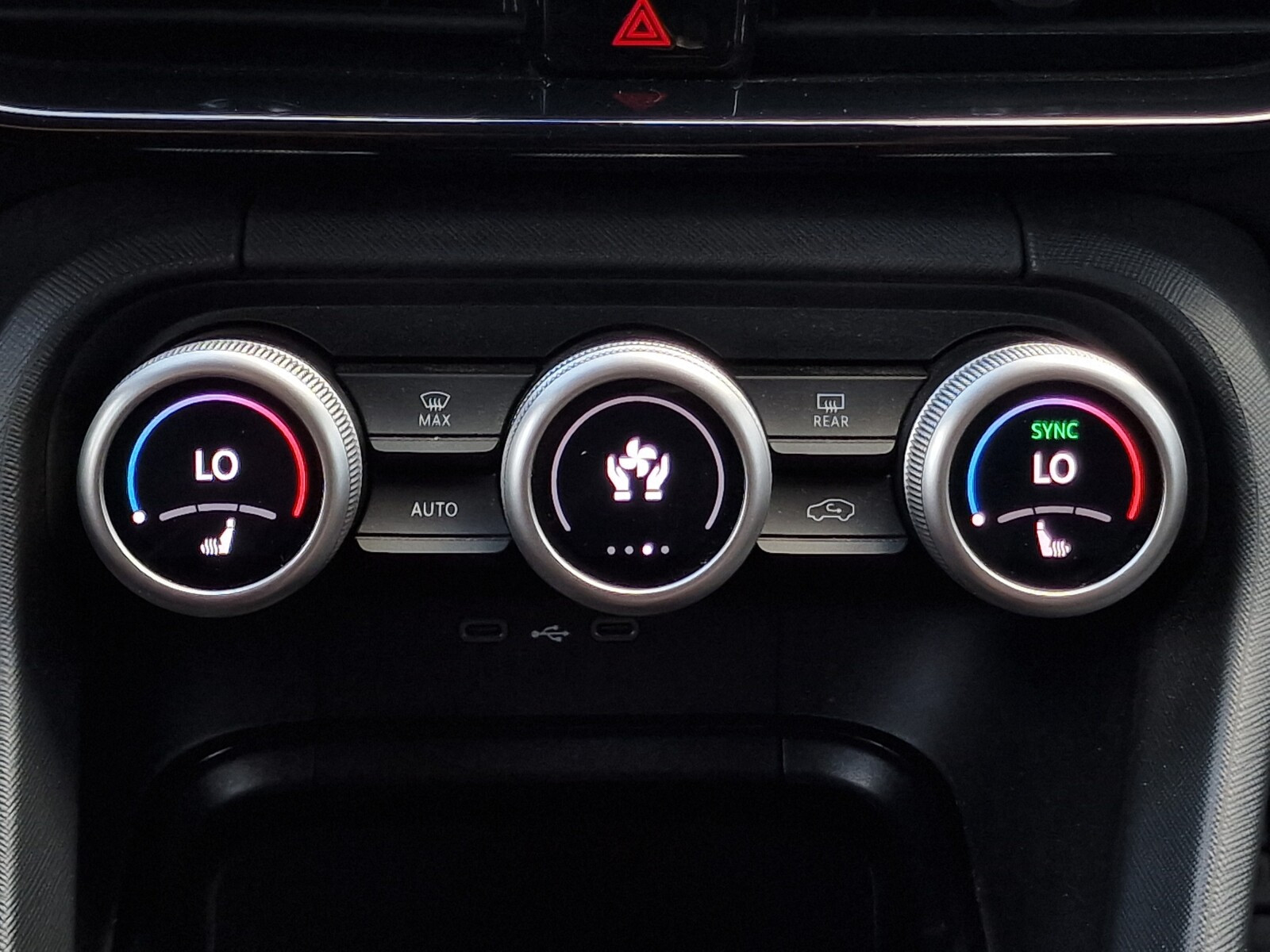 1.5 TSI Selection DSG/LED/Kamera/7 os./Kessy/Side Assist/GWARANCJA