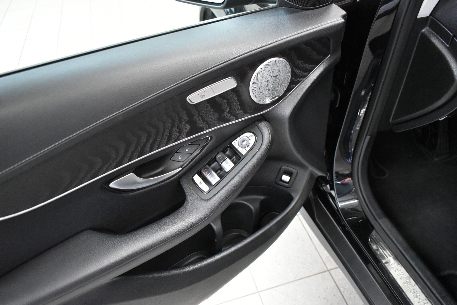 GLC 300 | FV23% | 4MATIC | Burmester | 245KM | SALON PL