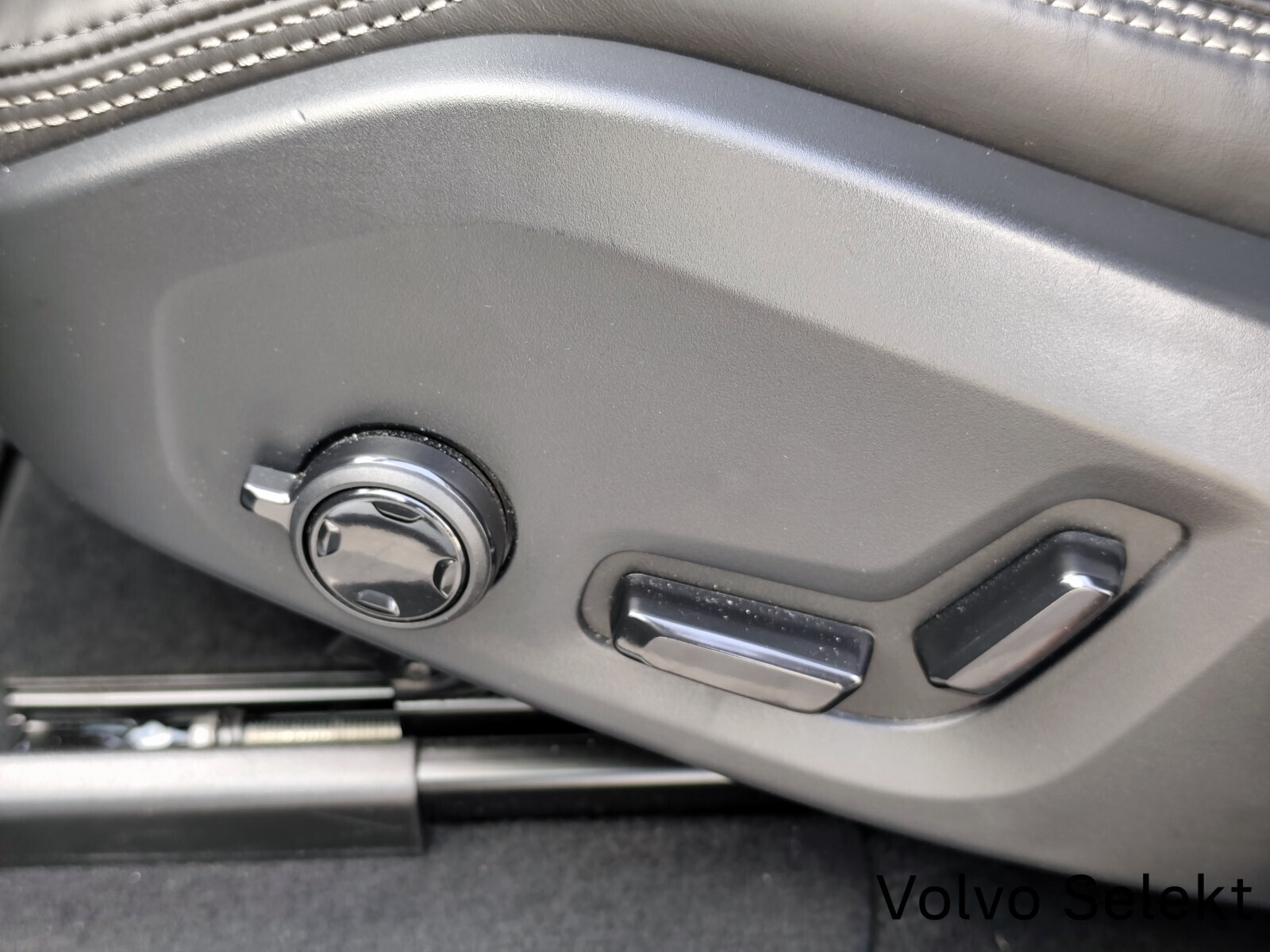 Volvo XC60 B5 B | 250KM | AWD | Ultra Black Edition | FV23%| Gwarancja