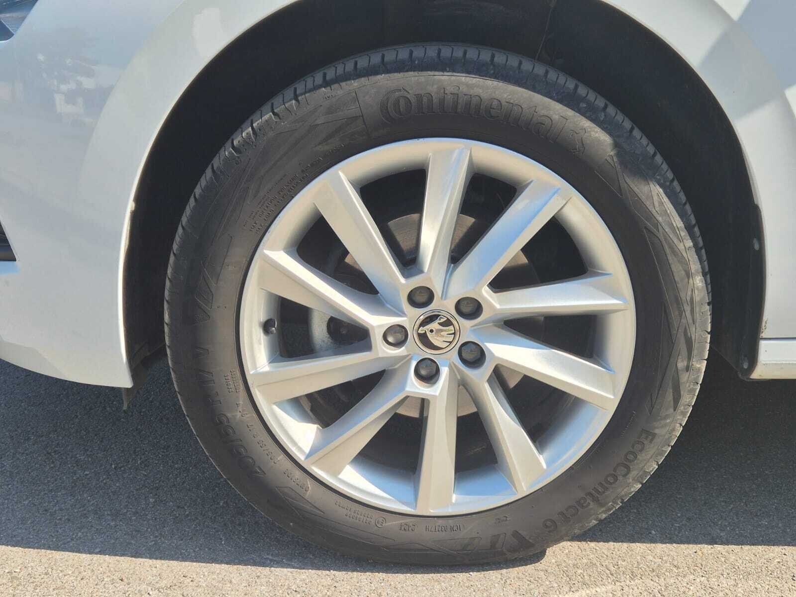 Škoda Kamiq Selection 1.0TSI DSG, Salon PL, FV23%