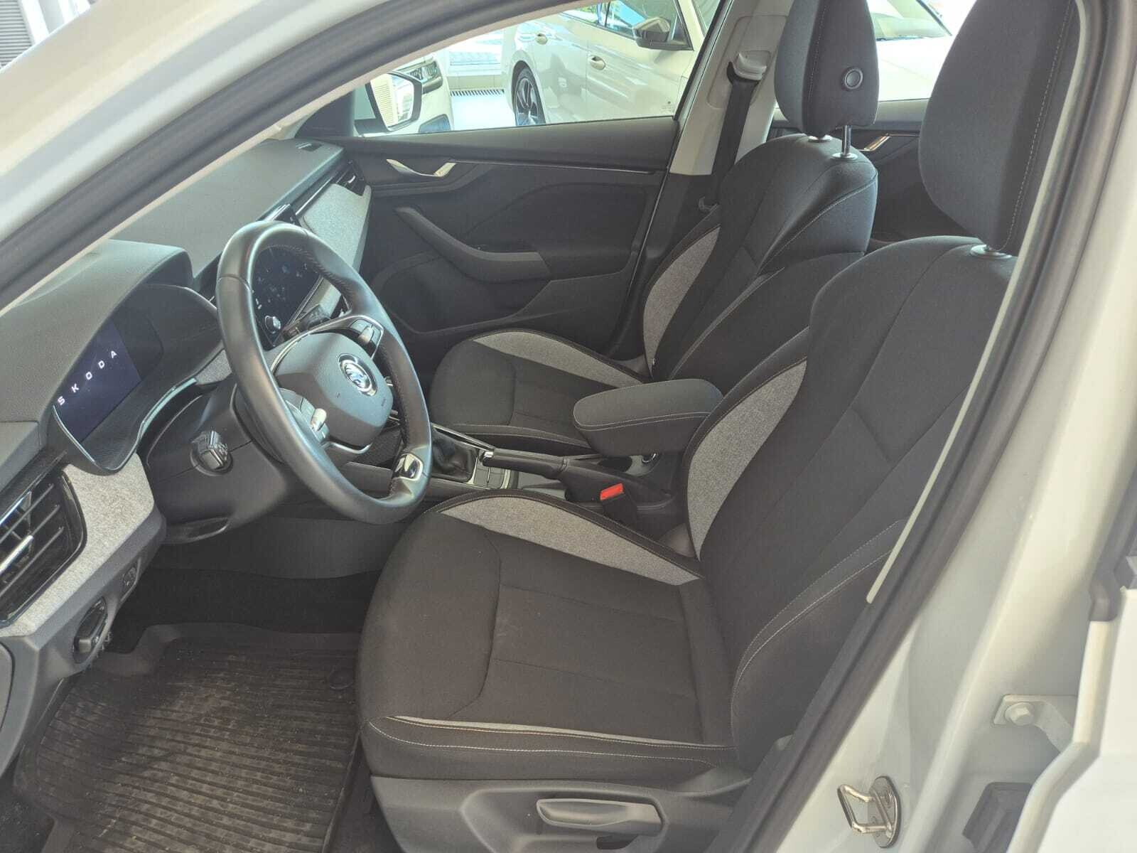 Škoda Kamiq Selection 1.0TSI DSG, Salon PL, FV23%