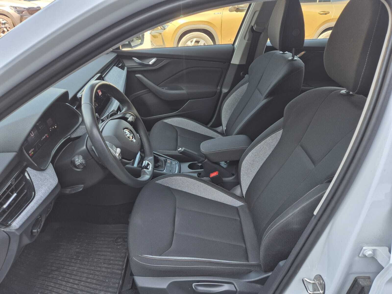 Škoda Kamiq Selection 1.0TSI DSG, Salon PL, FV23%