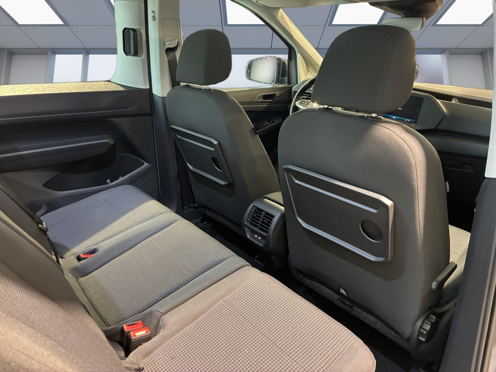 MAXI/7os. 2,0 TDI 102 KM manual, 6 biegów