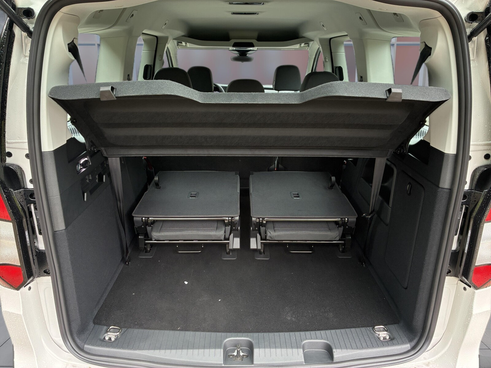 MAXI/7 os., 1.5 TSI 116 KM, manualna 6-biegowa