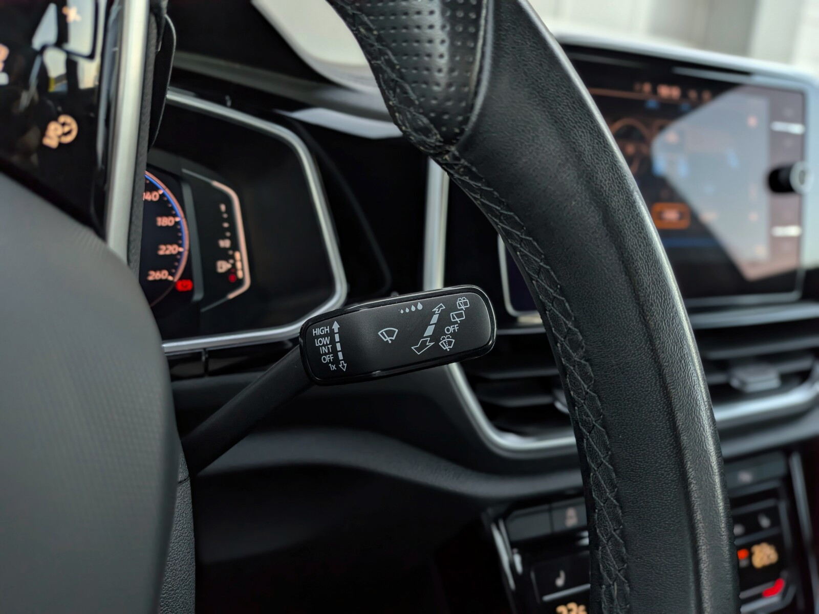 R-LINE 1.5 TSI 150 KM DSG SalonPolska Bezwypadkowy 1Właściciel GWR.