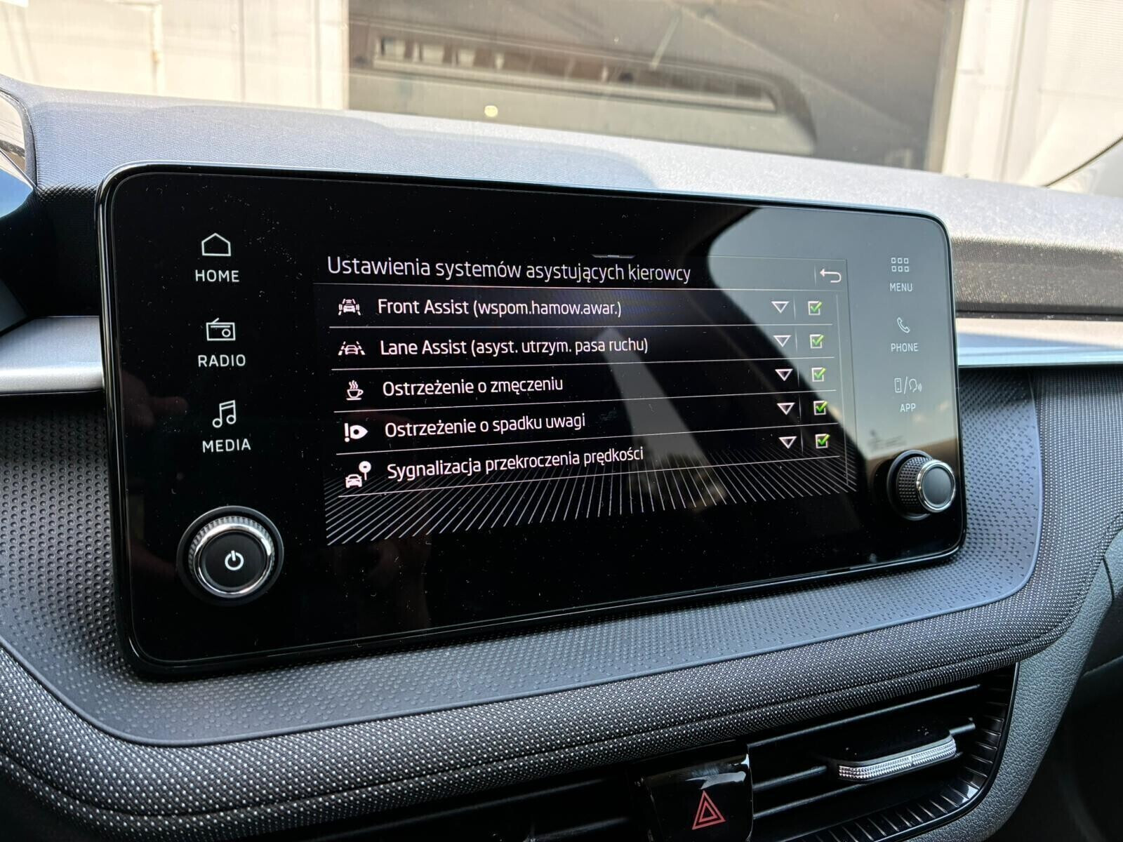 Drive 1,0 TSI 115 KM manualna