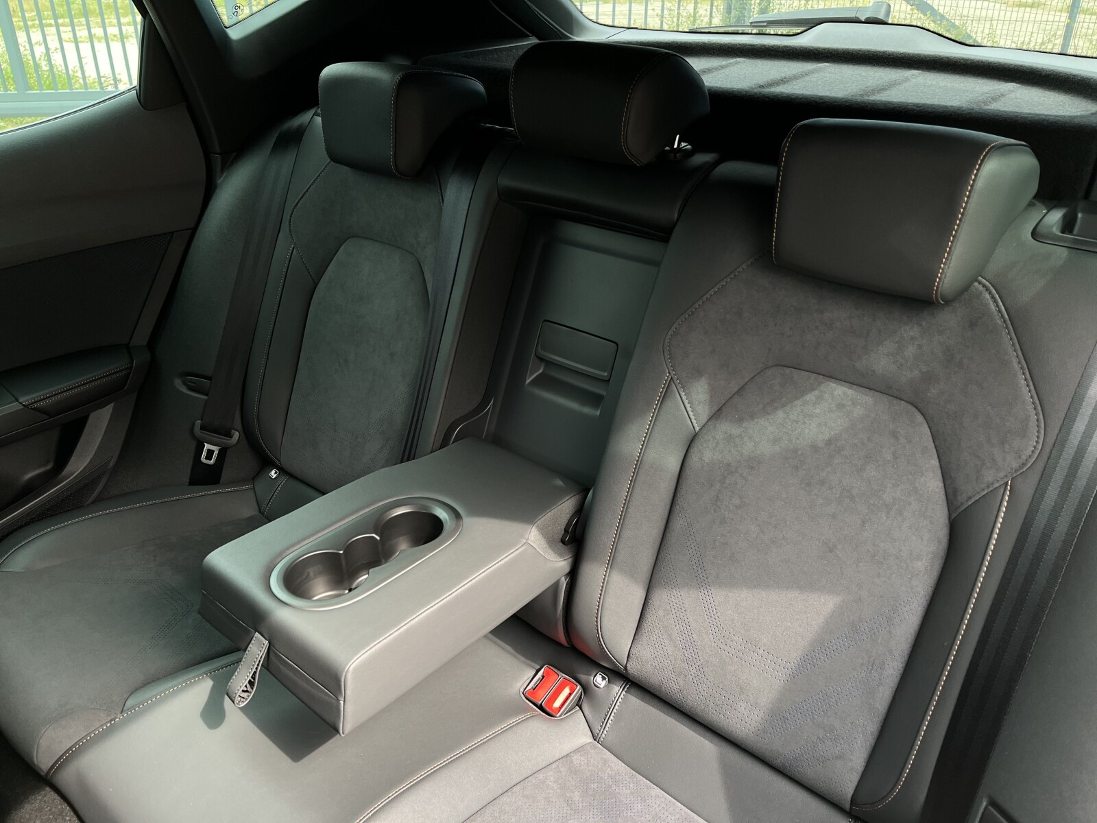 Oferta dotyczy: CUPRA Formentor 1.5 TSI 150 KM 6-biegowa manualna