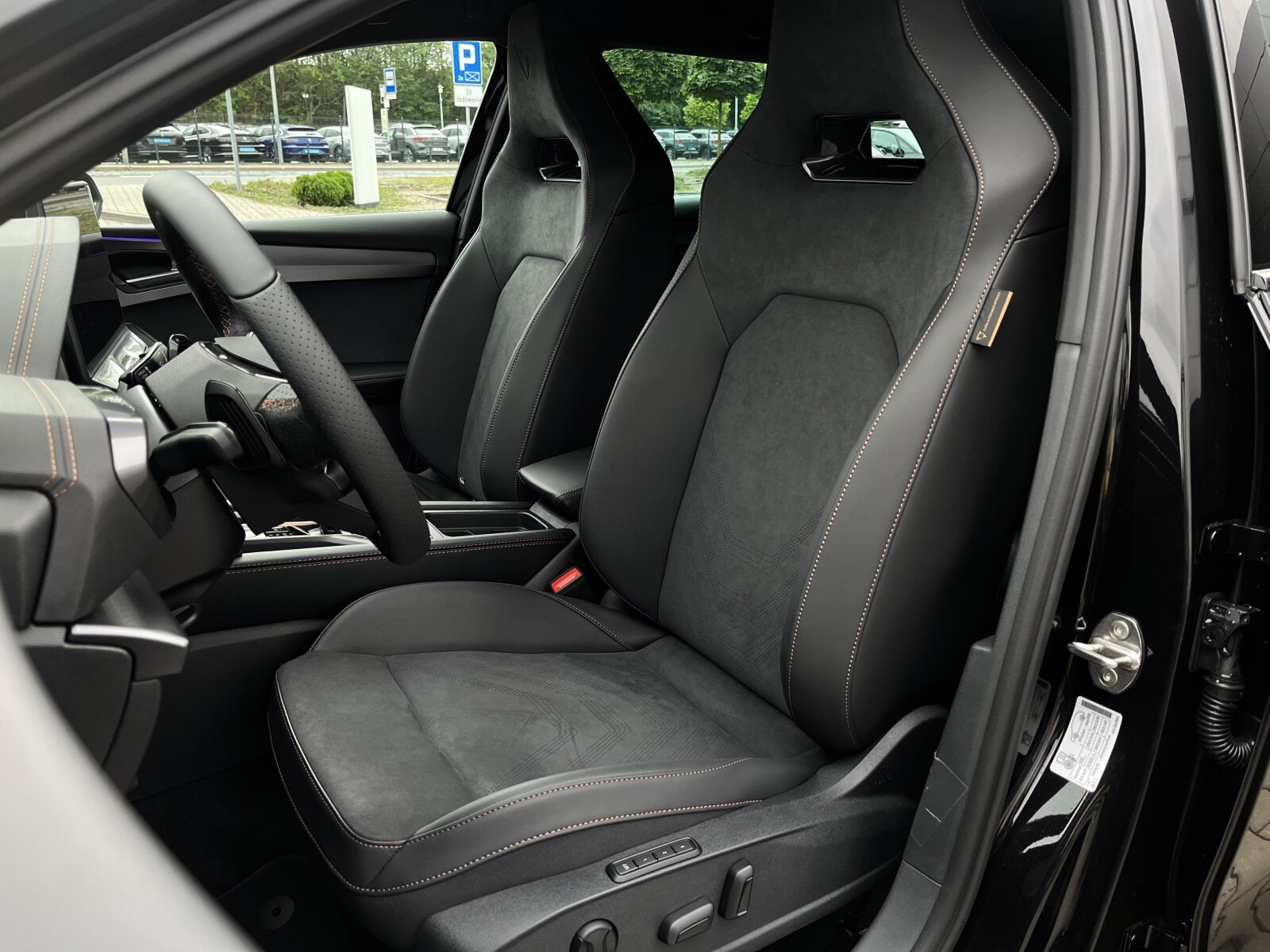 CUPRA Leon Sportstourer 1.5 eTSI 150 KM 7-biegowa automatyczna - DSG