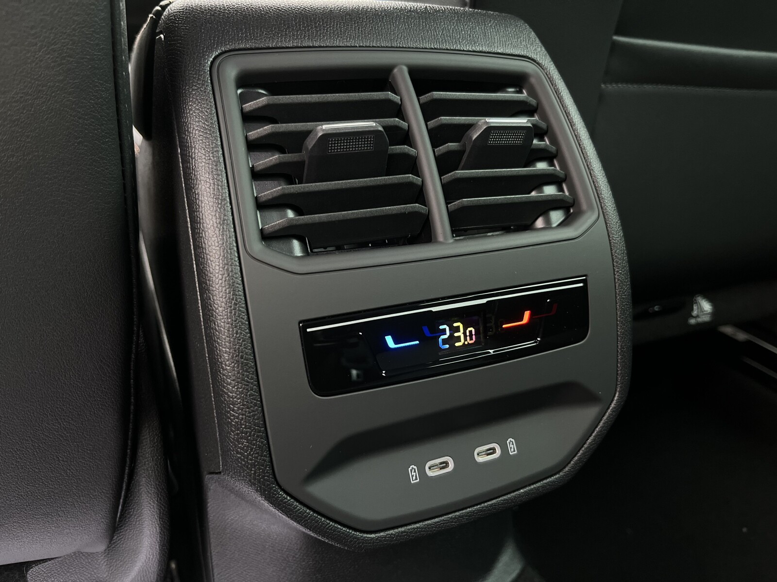 CUPRA Leon Sportstourer 1.5 eTSI 150 KM 7-biegowa automatyczna - DSG