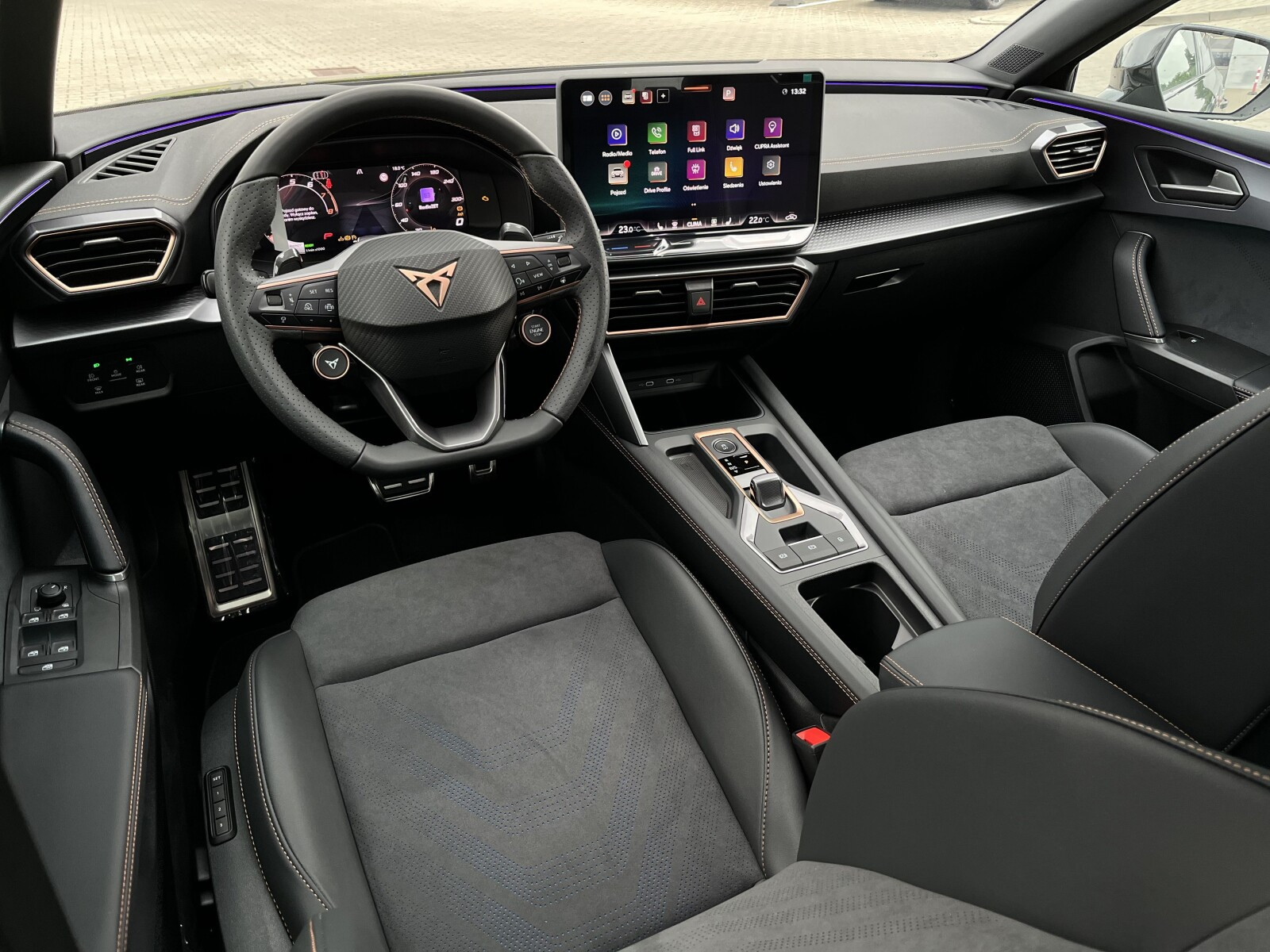 CUPRA Leon Sportstourer 1.5 eTSI 150 KM 7-biegowa automatyczna - DSG