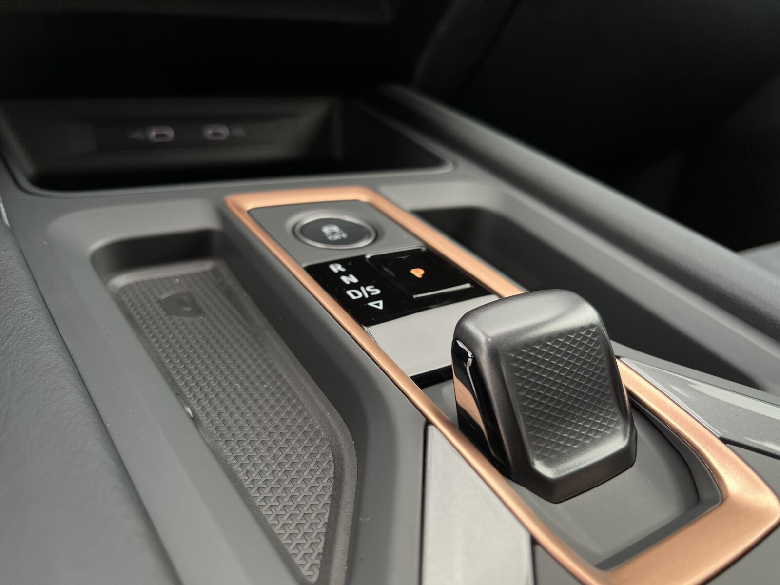CUPRA Leon Sportstourer 1.5 eTSI 150 KM 7-biegowa automatyczna - DSG