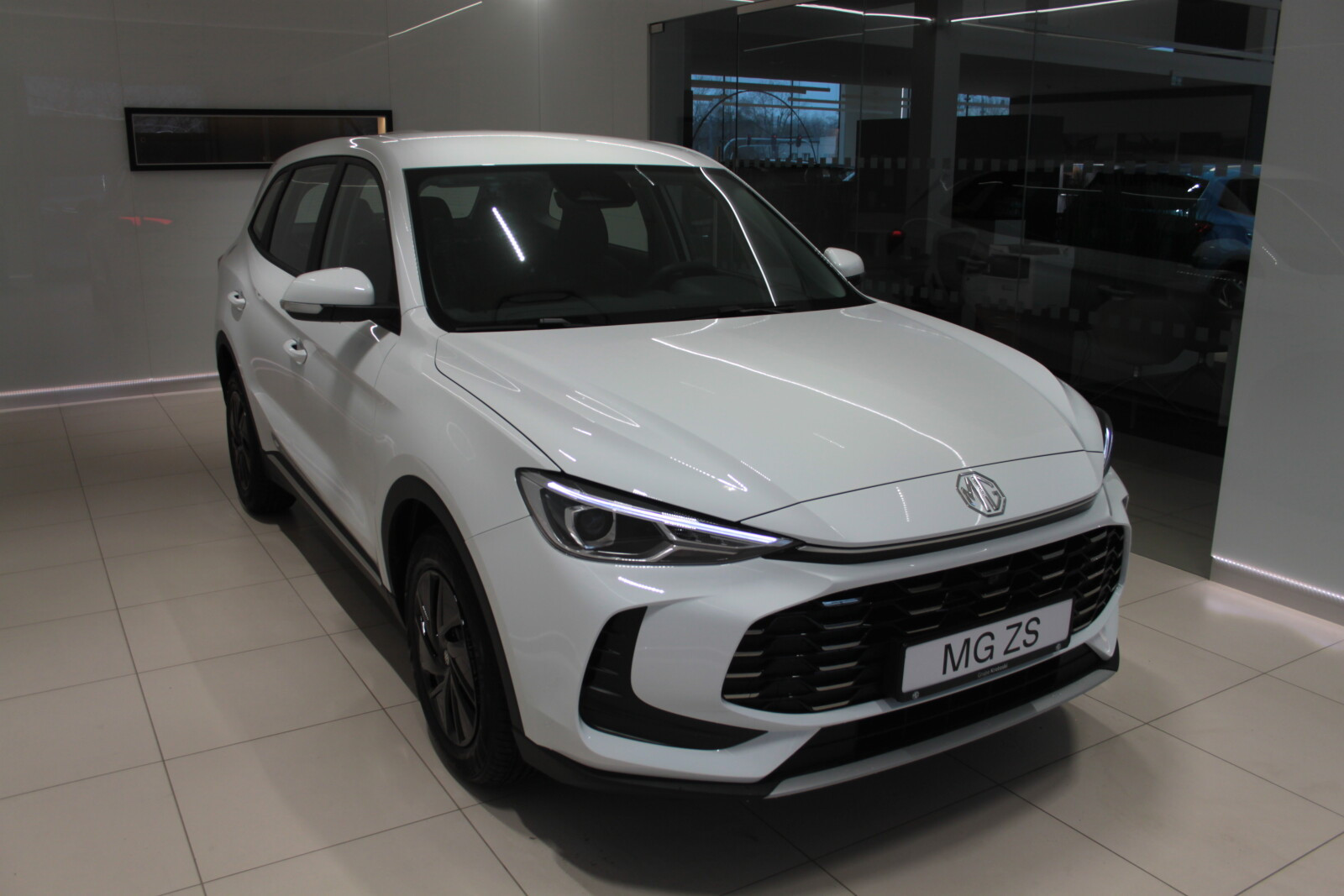 Standard HEV+ 197 km