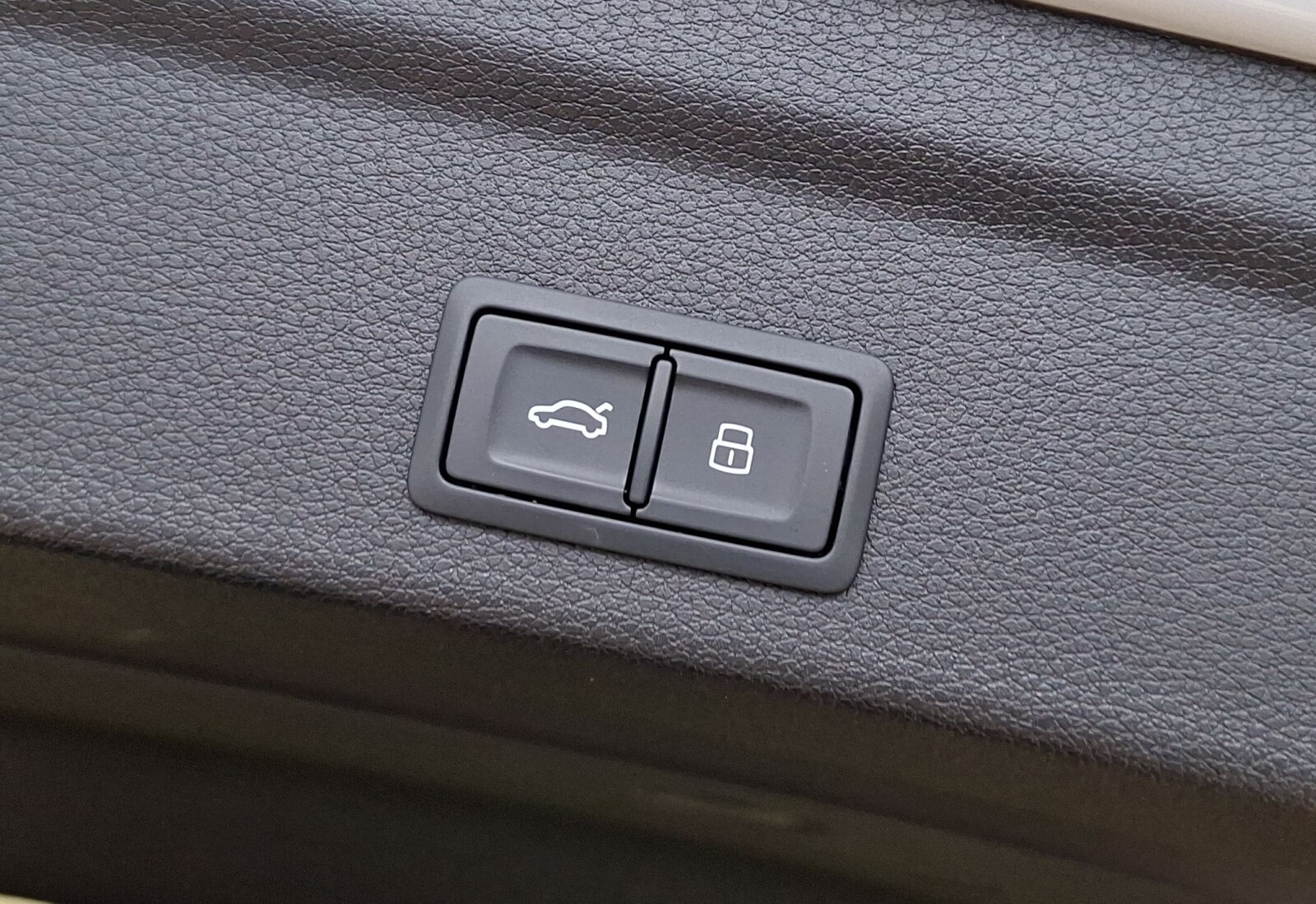 35TFSI 150KM SLine Stronic Ambiente/DesignSel./KameraCof./SmarphoneInt