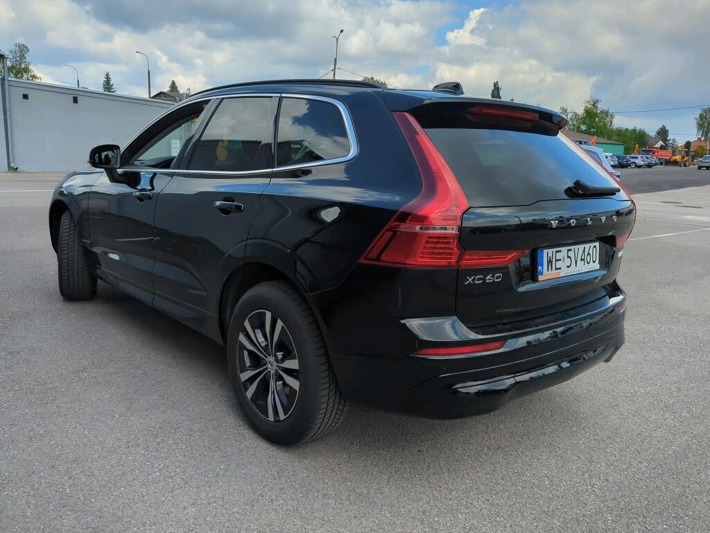 B4 D AWD Momentum Pro 197KM Automat FV23%