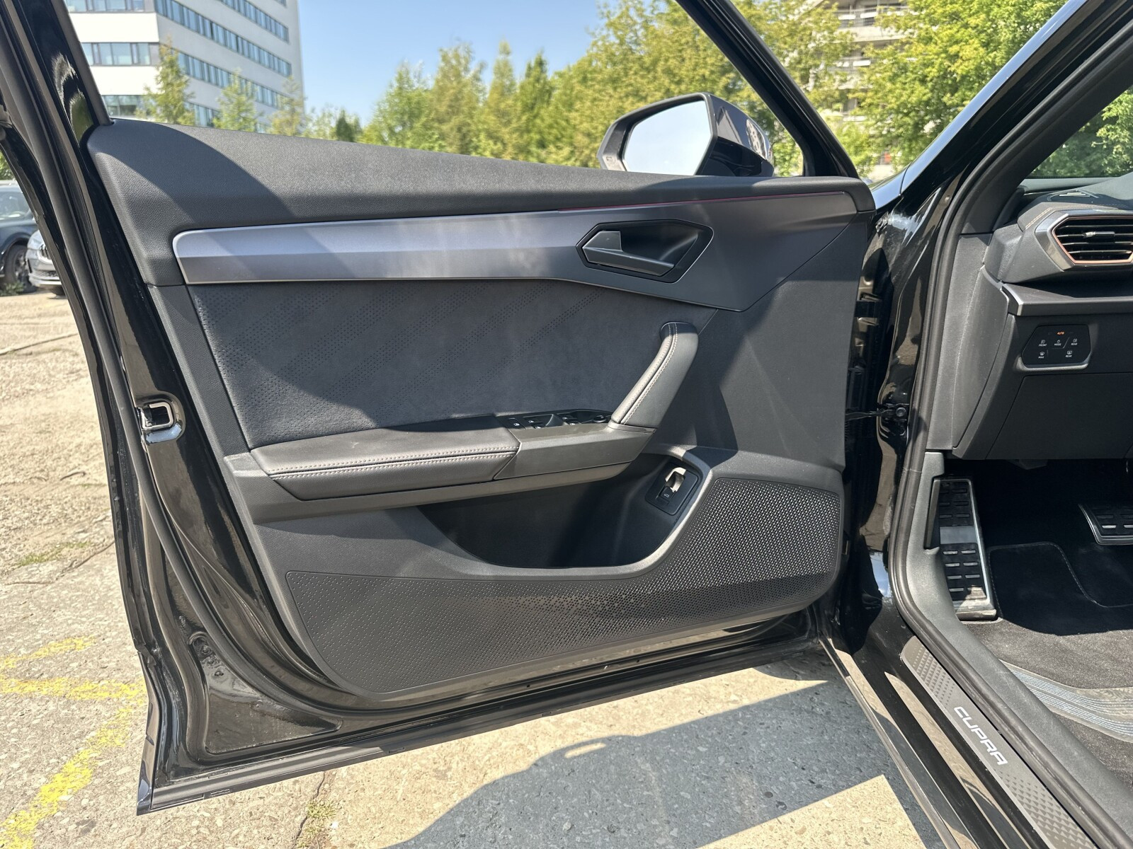 VZ 2.0 TSI 333KM Pakiet Pure Performance Hak Kamery 360 FV23%