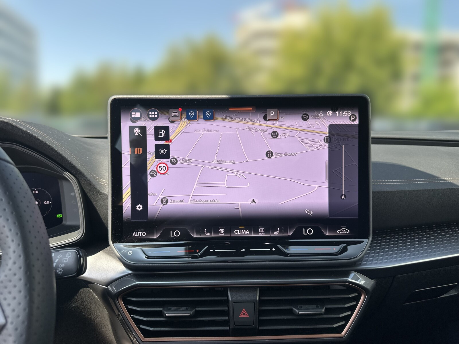VZ 2.0 TSI 333KM Hak holowniczy Zawieszenie DCC Reflektory Matrix LED