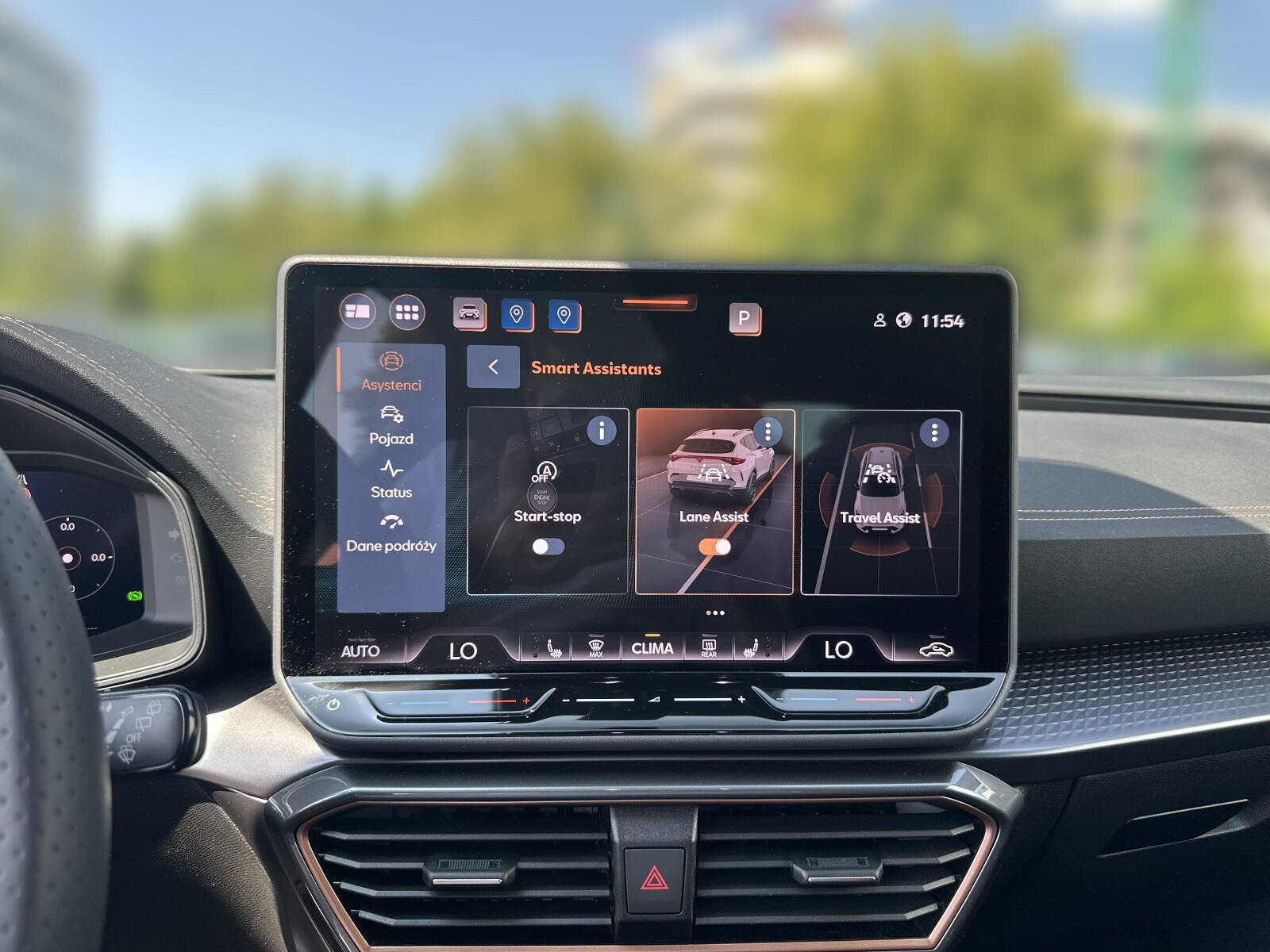 VZ 2.0 TSI 333KM Hak holowniczy Zawieszenie DCC Reflektory Matrix LED