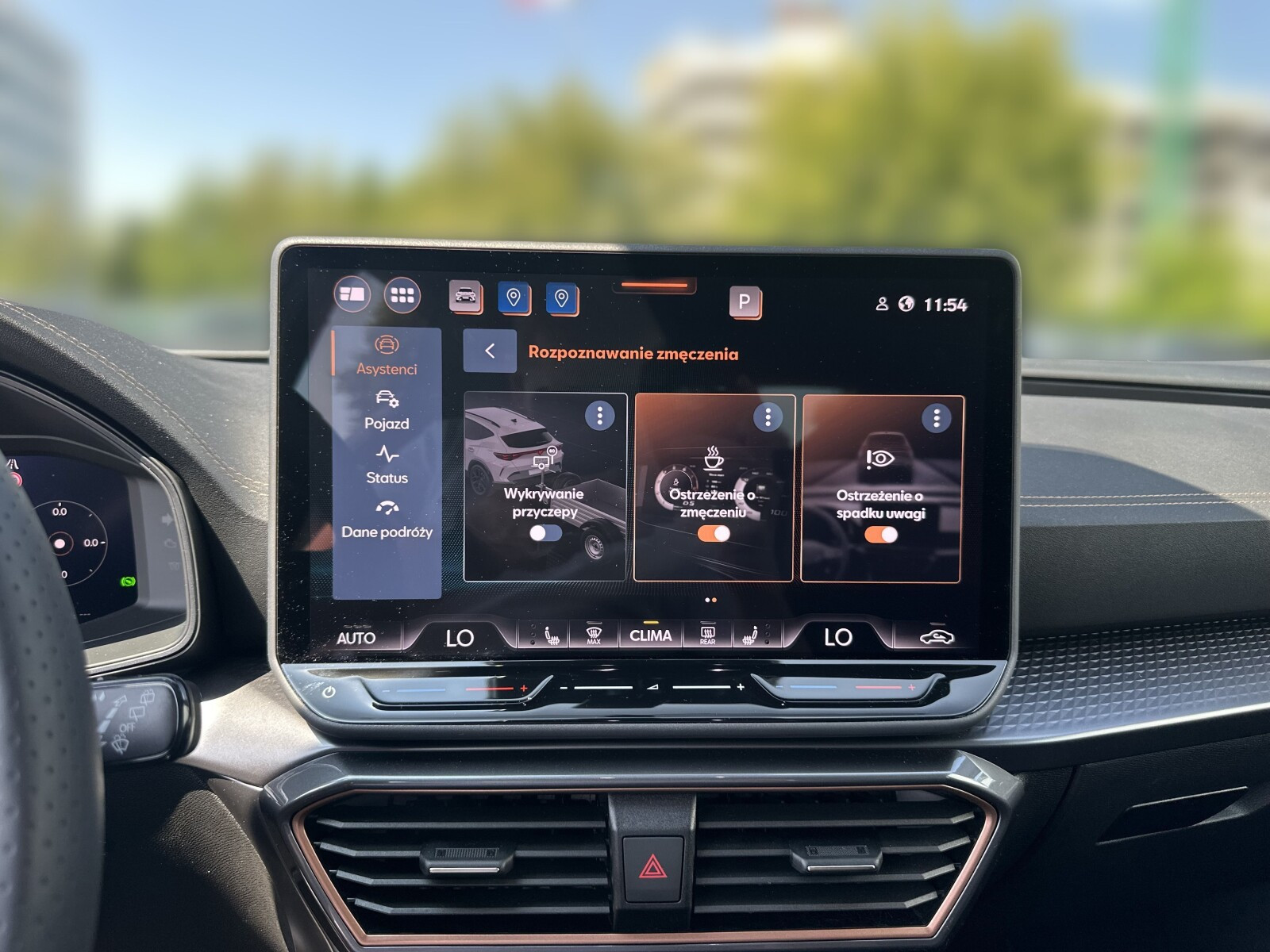VZ 2.0 TSI 333KM Hak holowniczy Zawieszenie DCC Reflektory Matrix LED