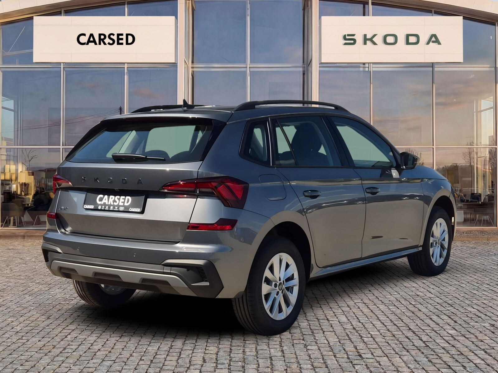 Drive 1.0 TSI DSG Auto z placu