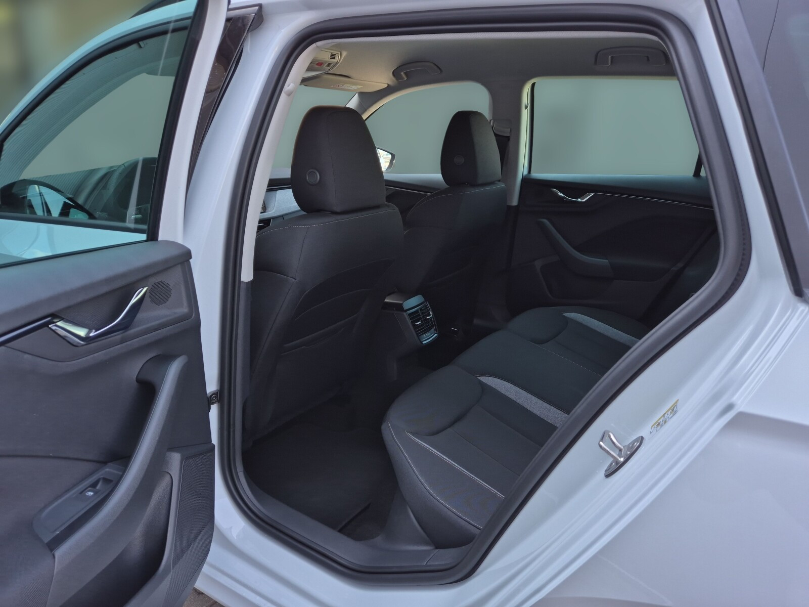 Drive 1.5 TSI DSG Auto z placu
