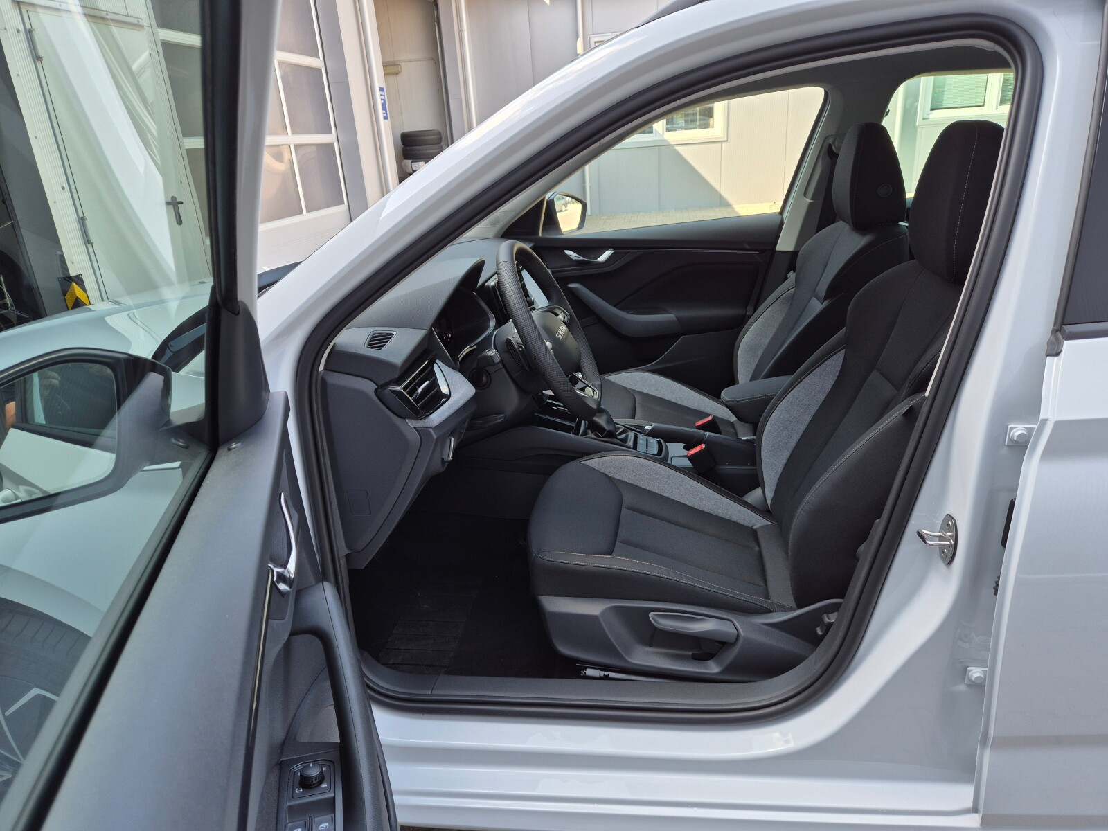 Drive 1.5 TSI DSG Auto z placu