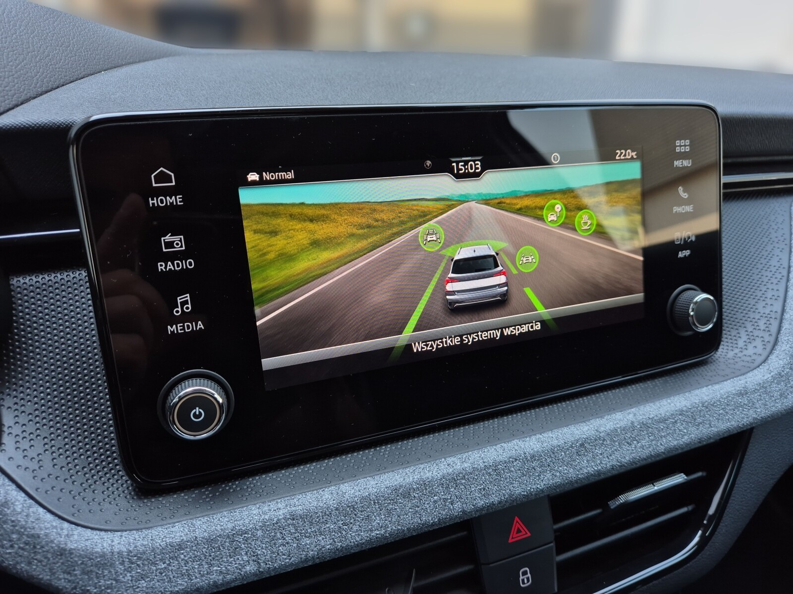 Drive 1.5 TSI DSG Auto z placu