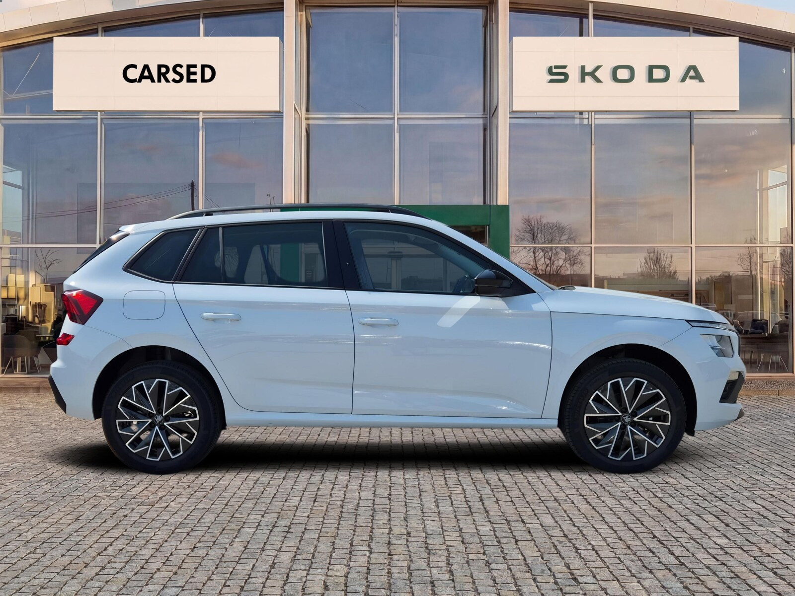 Drive 1.5 TSI DSG Auto z placu