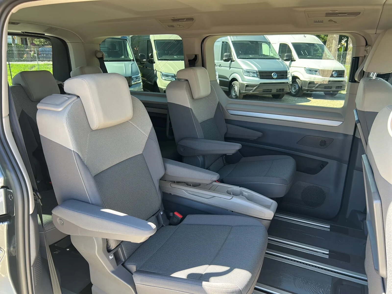 EDITION/długi (L2)/BENZYNA 2.0 TSI 204 KM, automat DSG