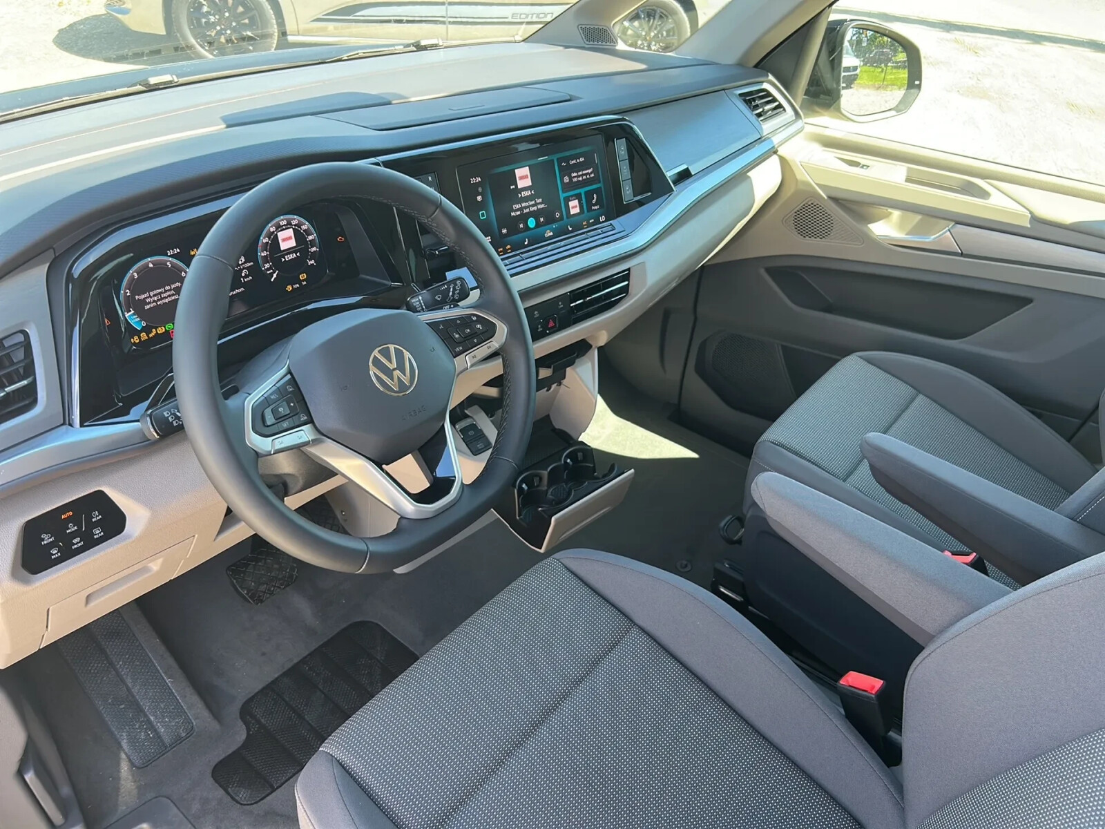 EDITION/długi (L2)/BENZYNA 2.0 TSI 204 KM, automat DSG