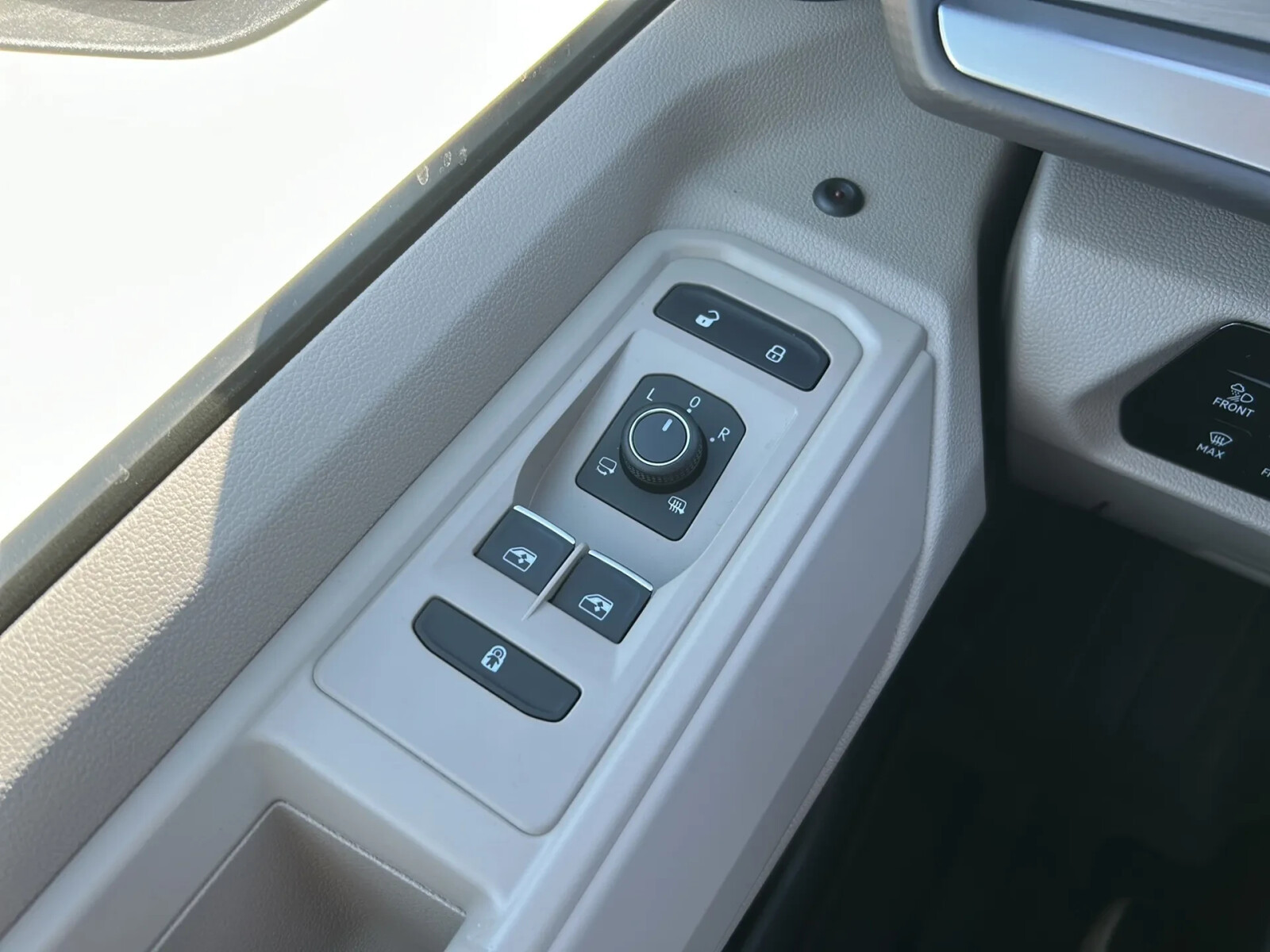 EDITION/długi (L2)/BENZYNA 2.0 TSI 204 KM, automat DSG