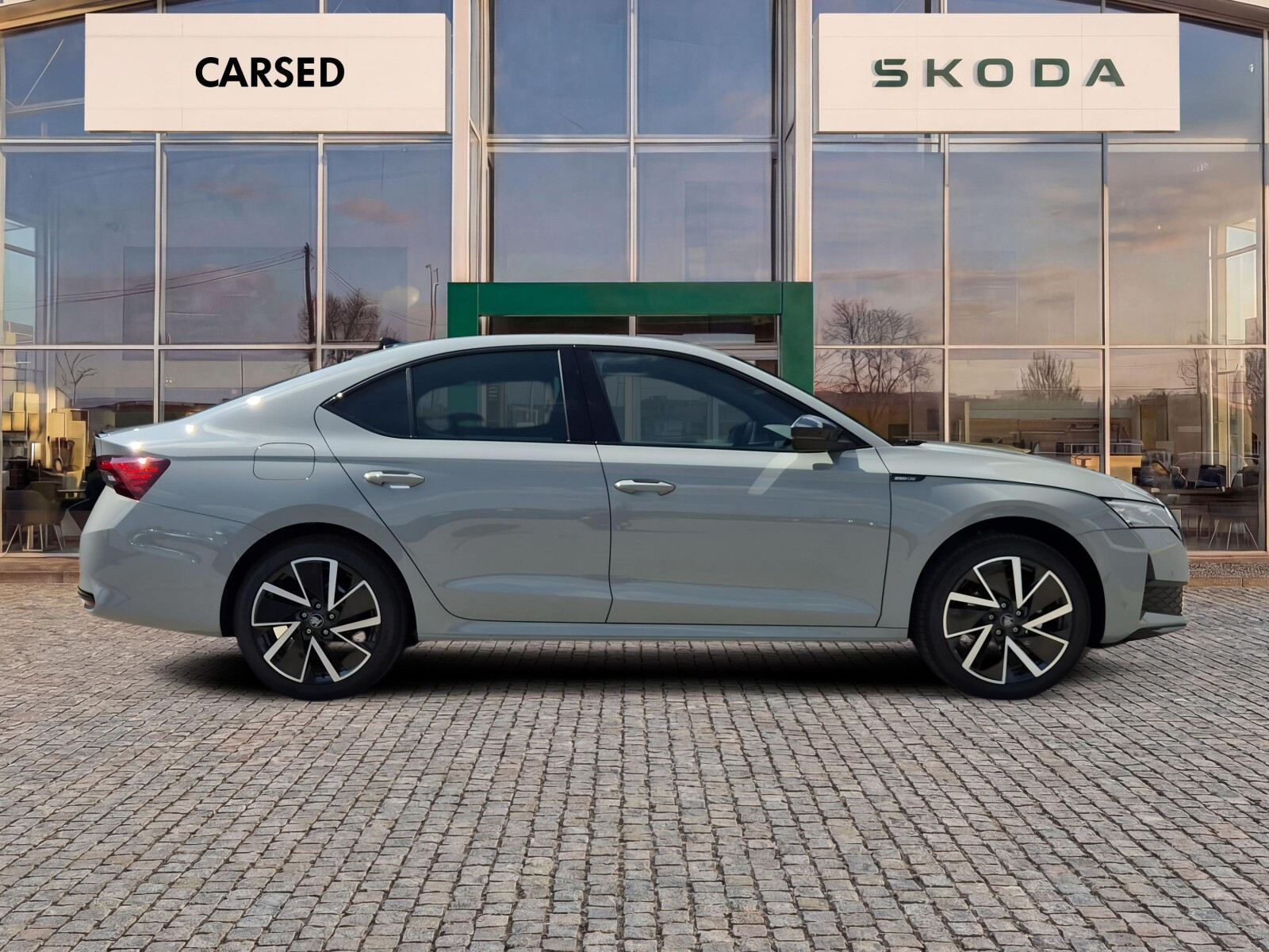 SPORTLINE 2.0 TDI DSG z placu 150 KM