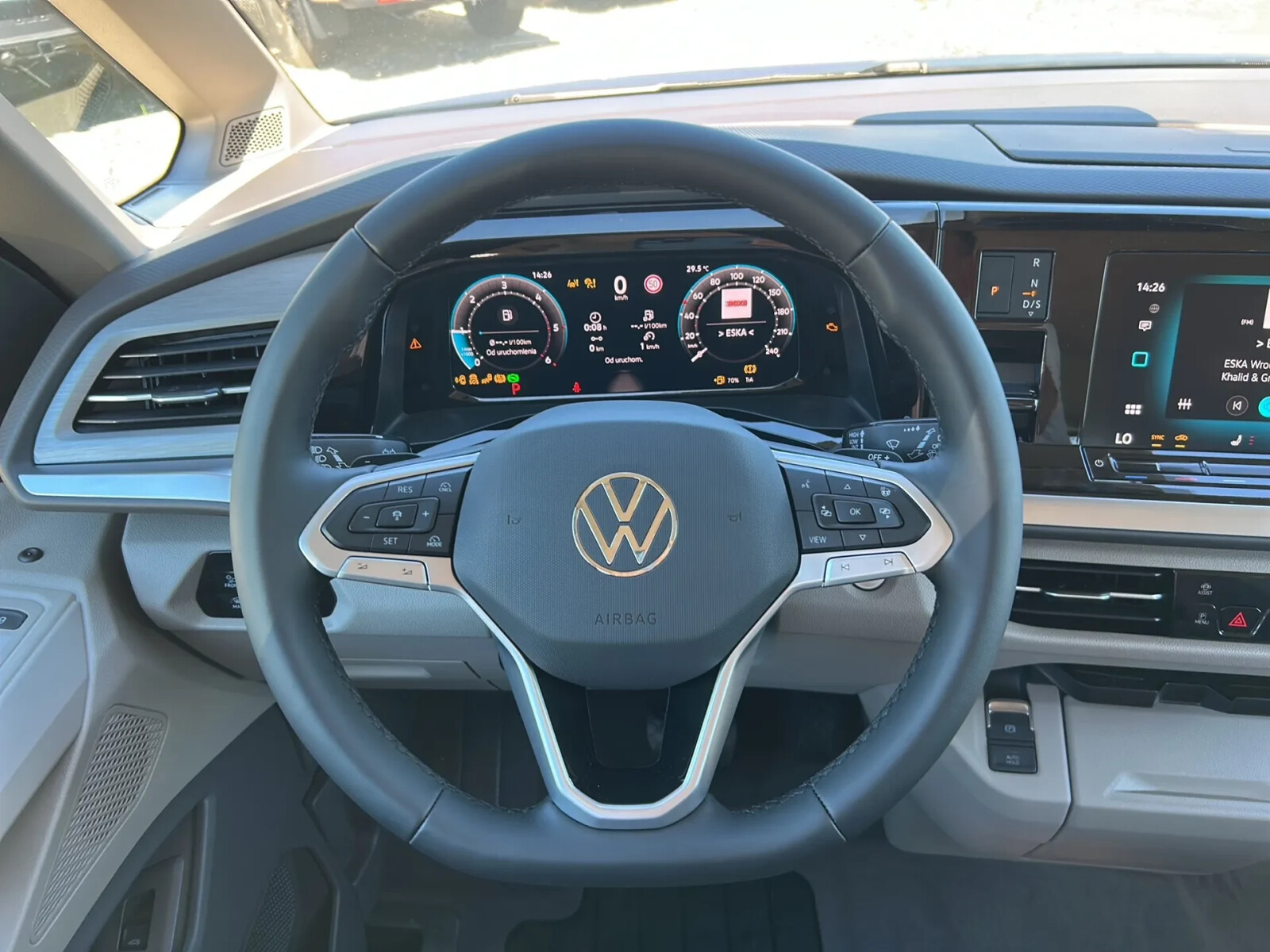 EDITION/długi (L2)/DIESEL 2.0TDI 150KM automat DSG