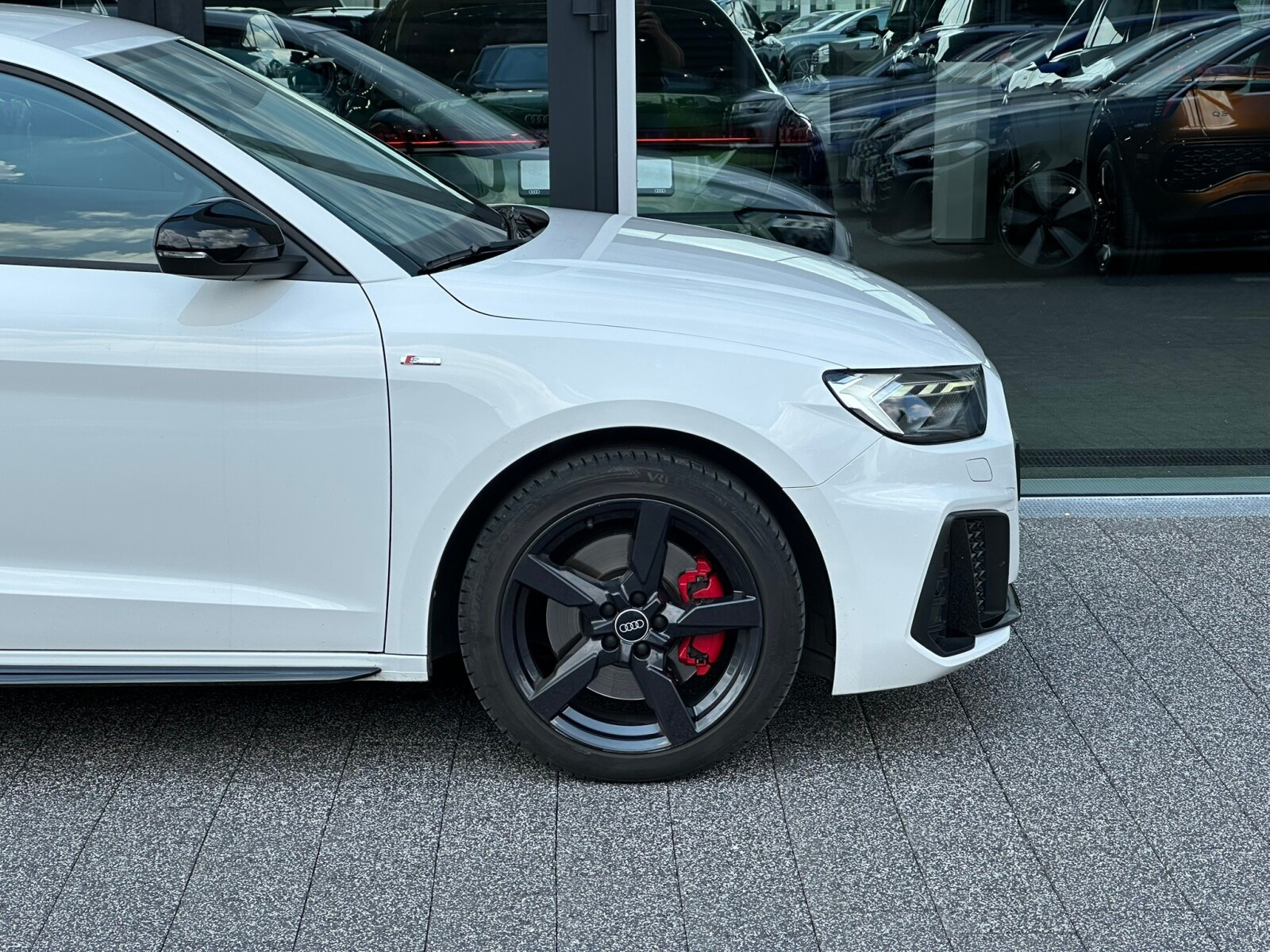 S-line 40TFSI S- * DEMO *