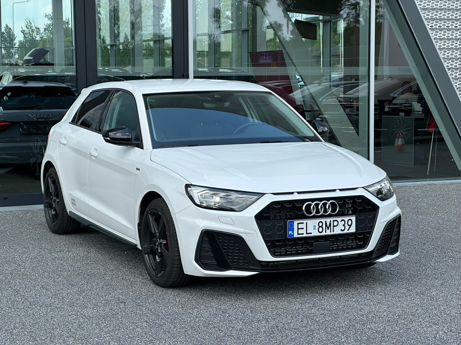 S-line 40TFSI S- * DEMO *