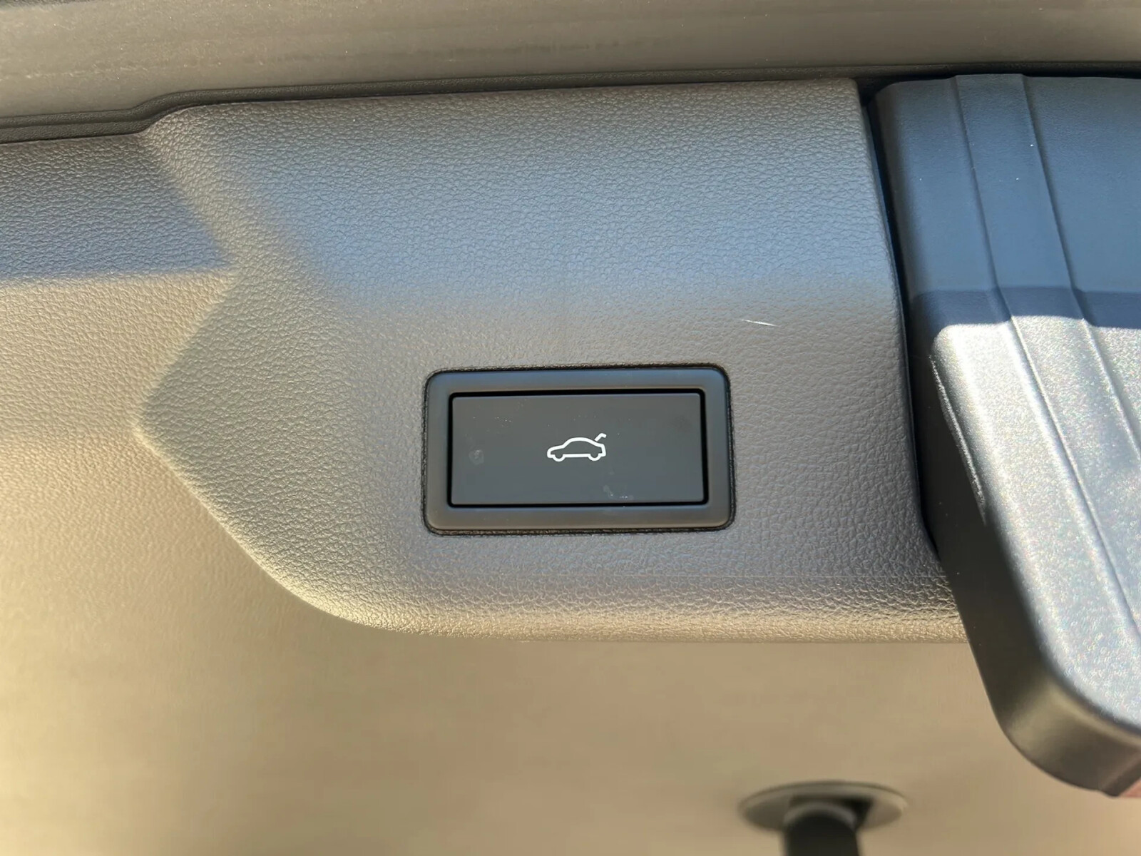 EDITION/długi (L2)/BENZYNA 2.0 TSI 204 KM, automat DSG