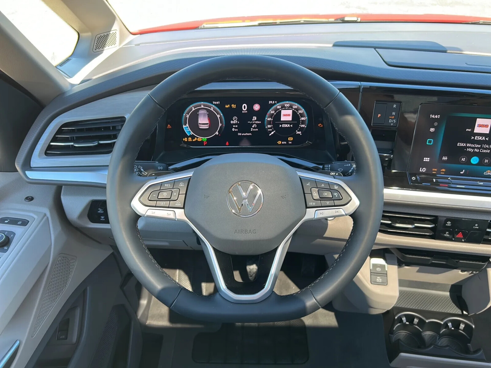 EDITION/długi (L2)/BENZYNA 2.0 TSI 204 KM, automat DSG
