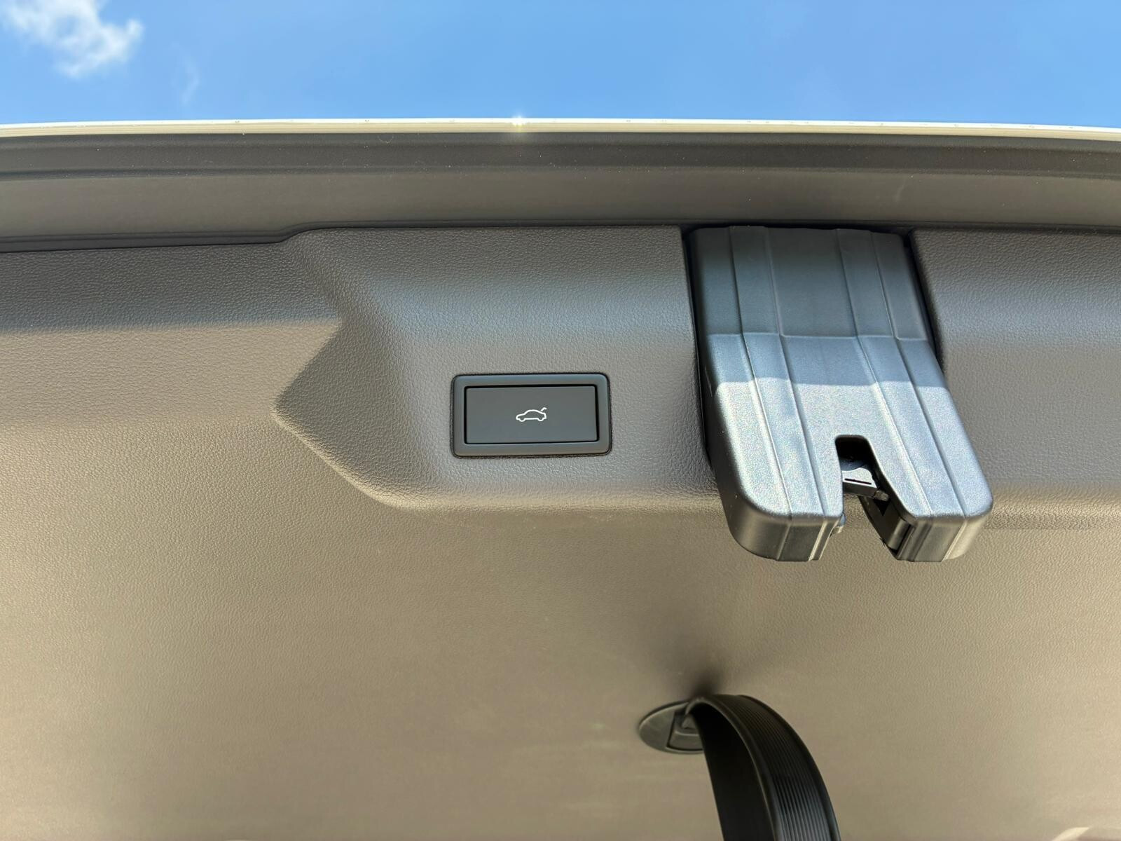 EDITION/długi (L2)/DIESEL 2.0TDI 150KM automat DSG